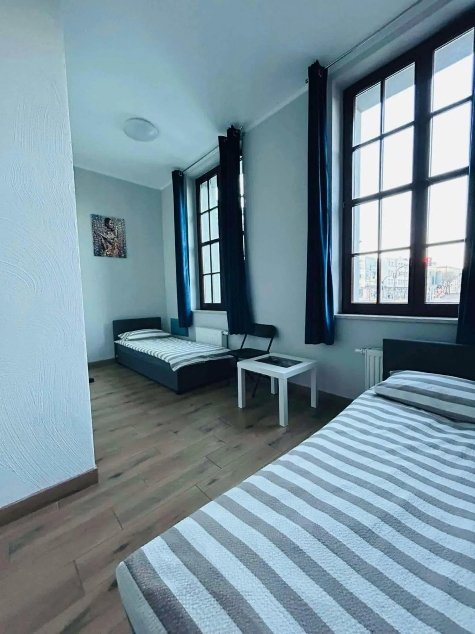 Twin Room with Private Bathroom in Open Tours