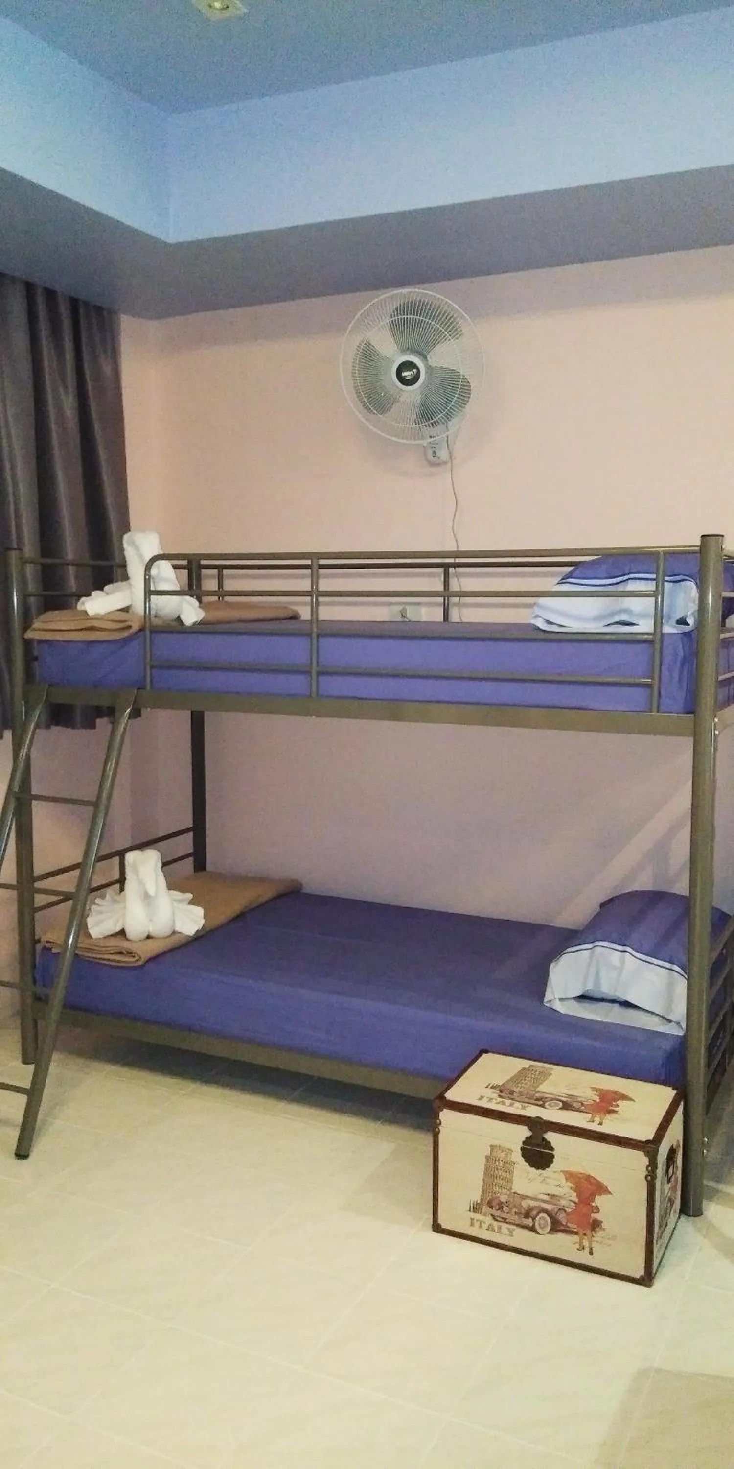 bunk bed, Bed in Phuket Wake Park