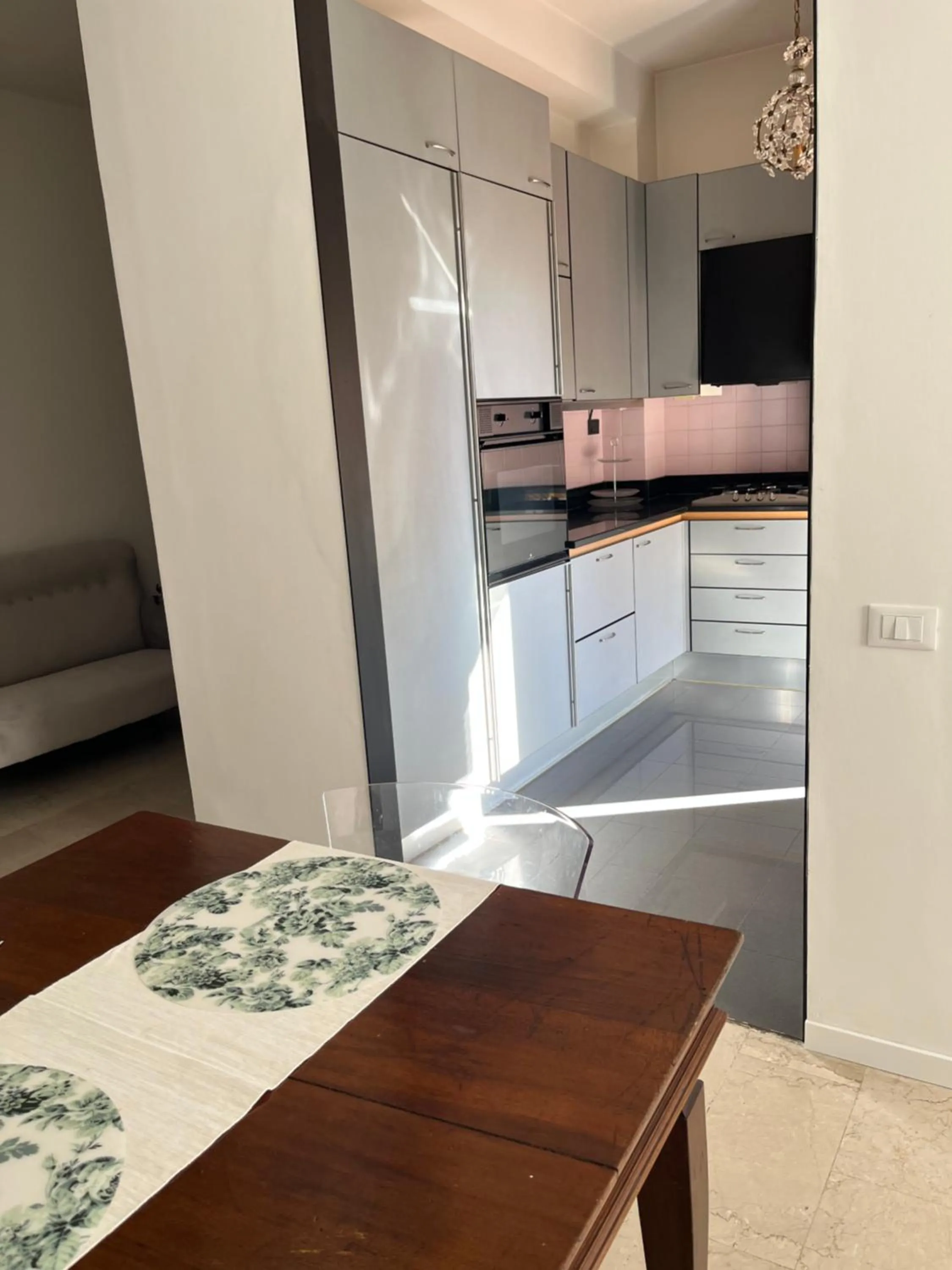 Kitchen or kitchenette in Fleur Blanche