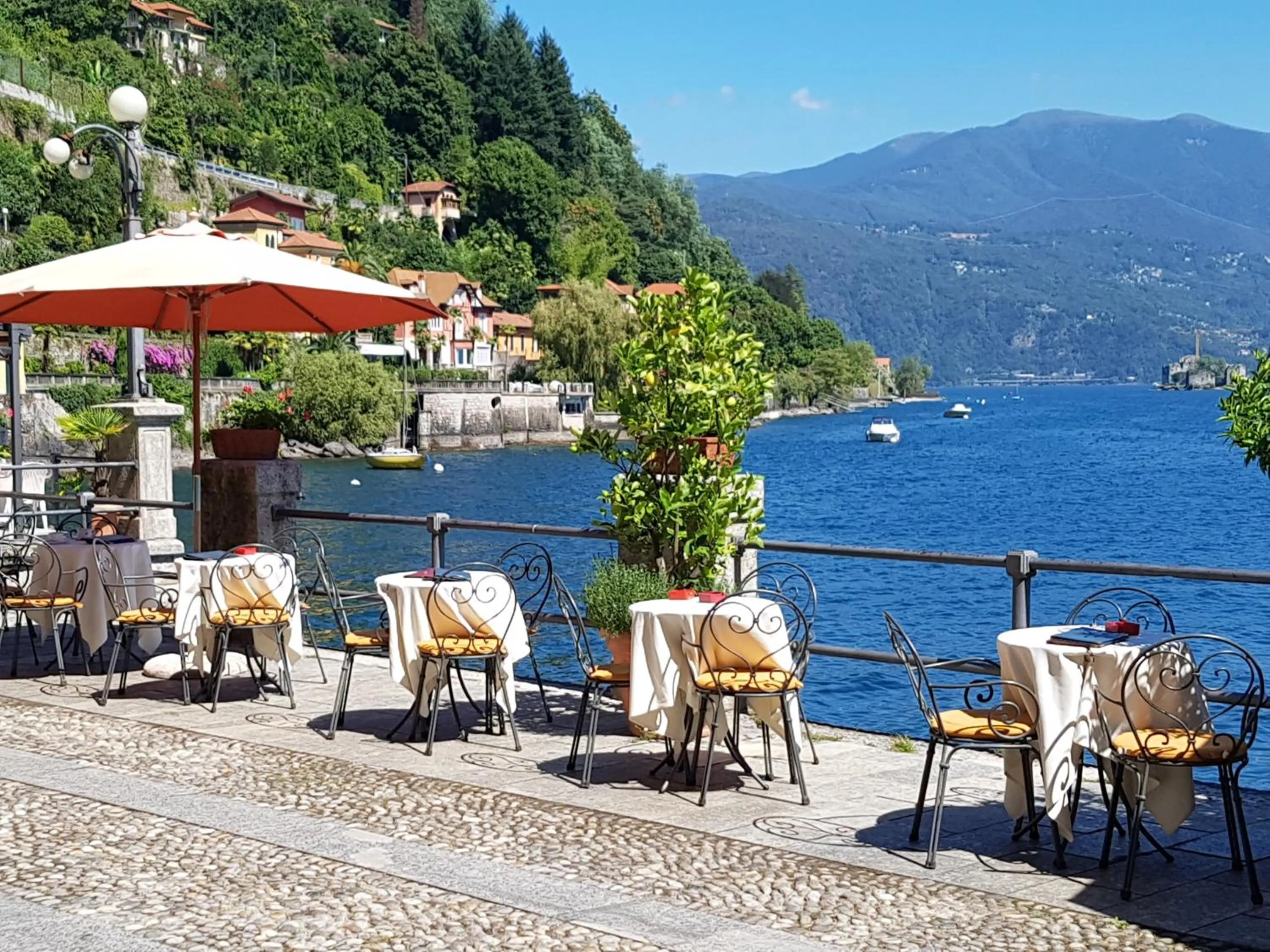Lake view in Hotel Cannero