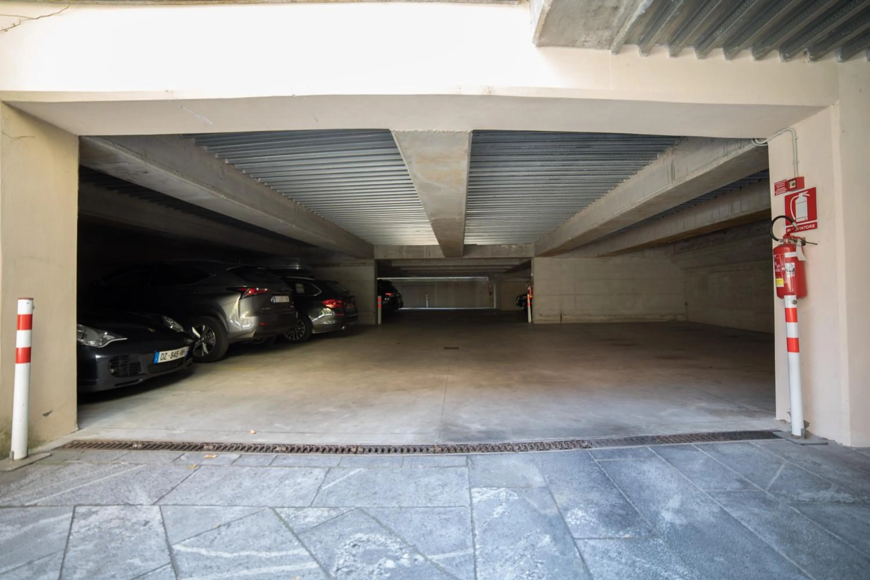 Parking in Hotel Cannero