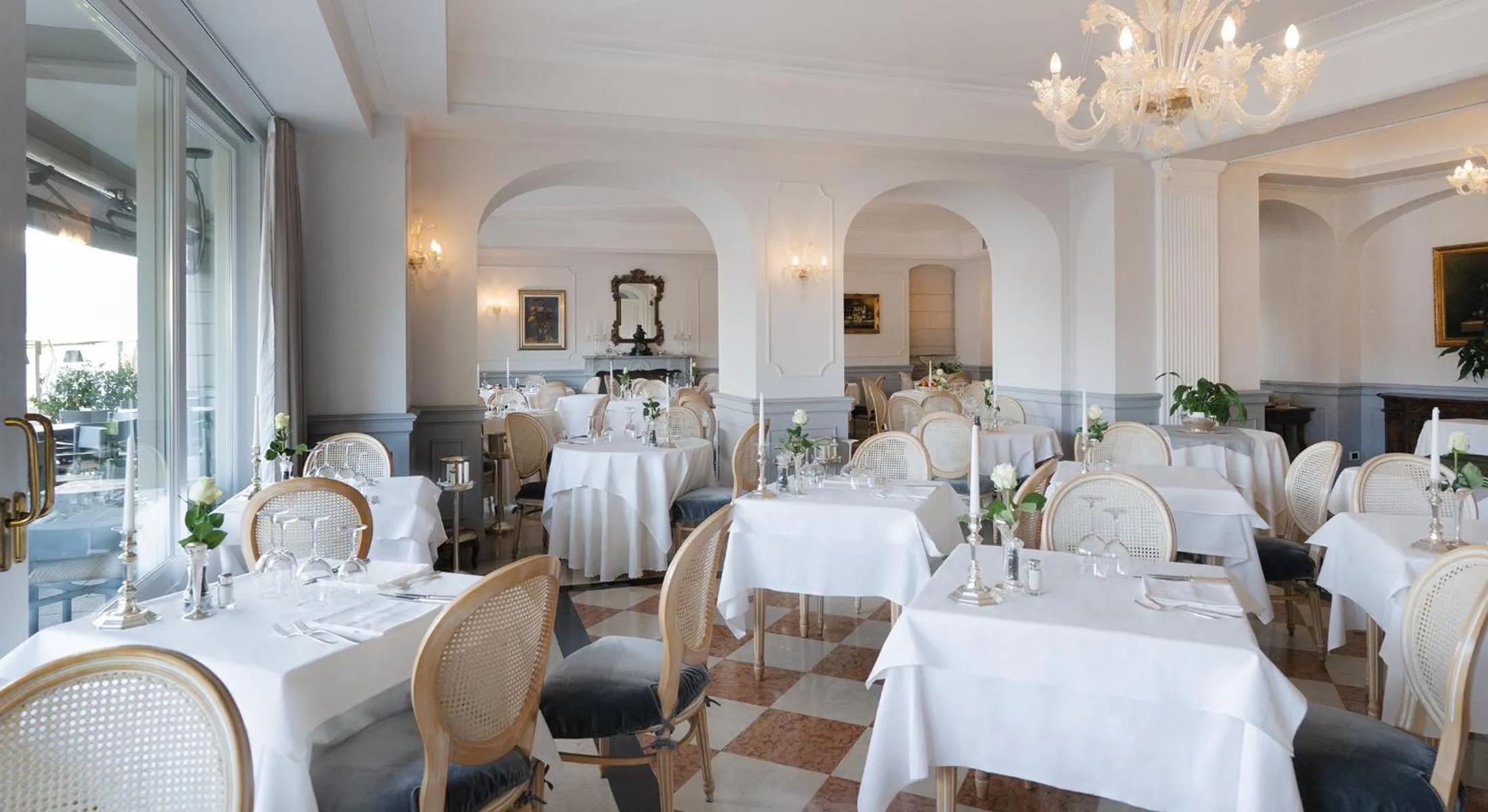Restaurant/places to eat in Hotel Cannero