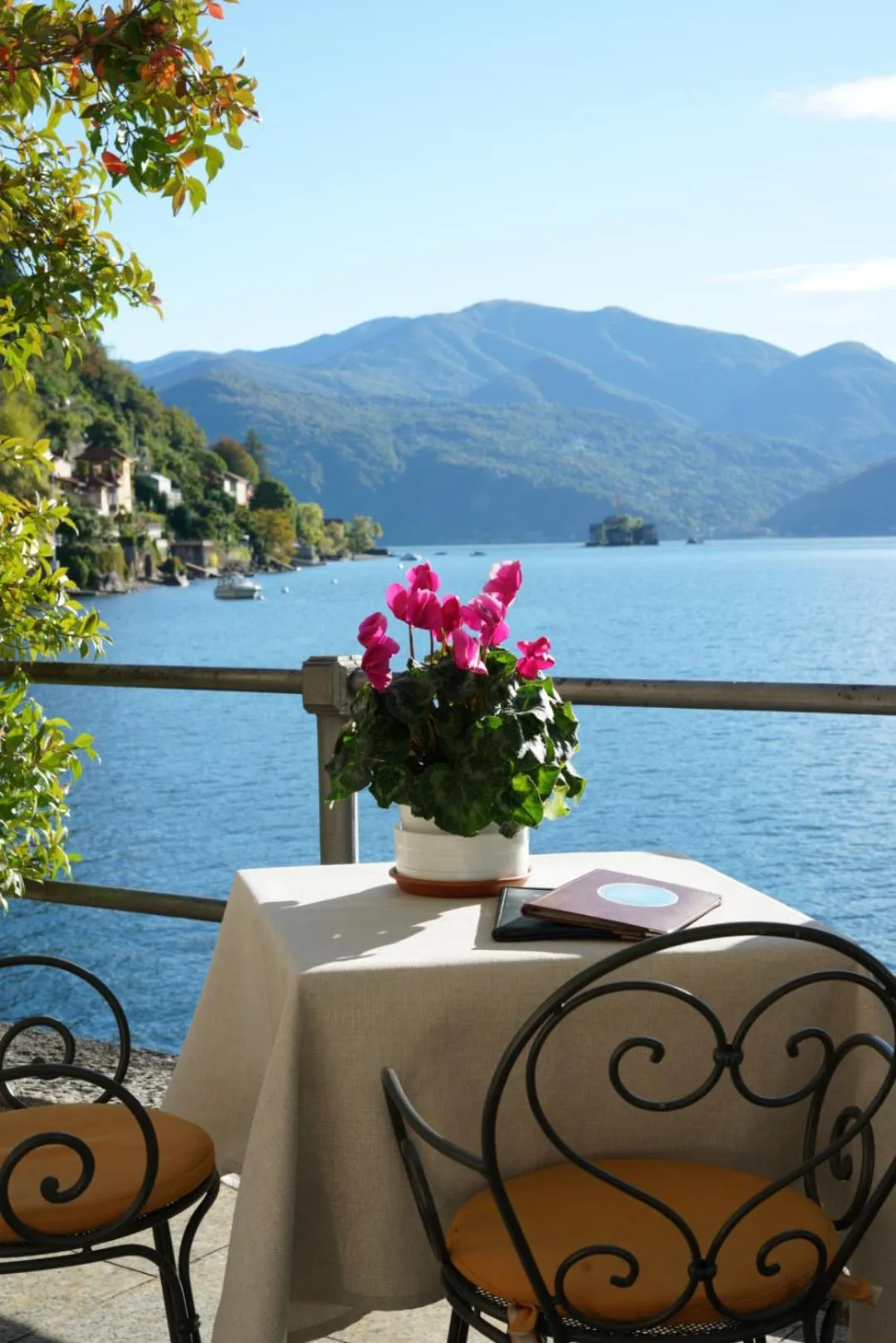 Balcony/Terrace in Hotel Cannero