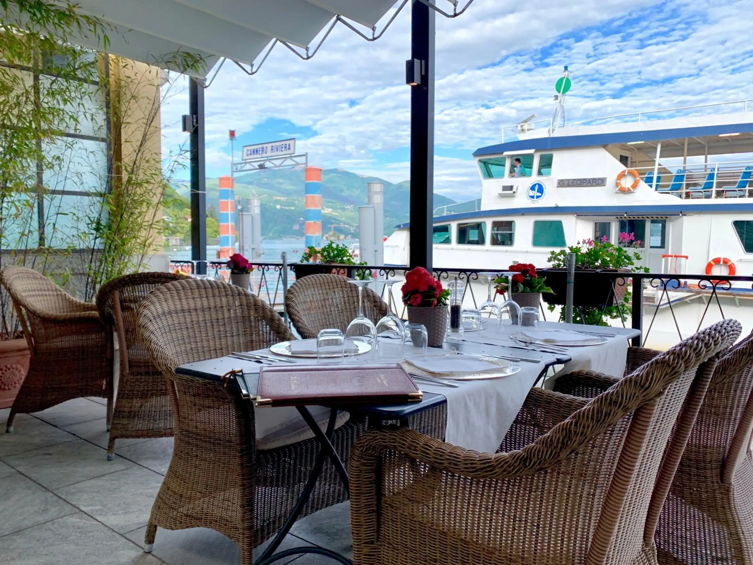 Restaurant/places to eat in Hotel Cannero Restaurant/places to eat in Hotel Cannero