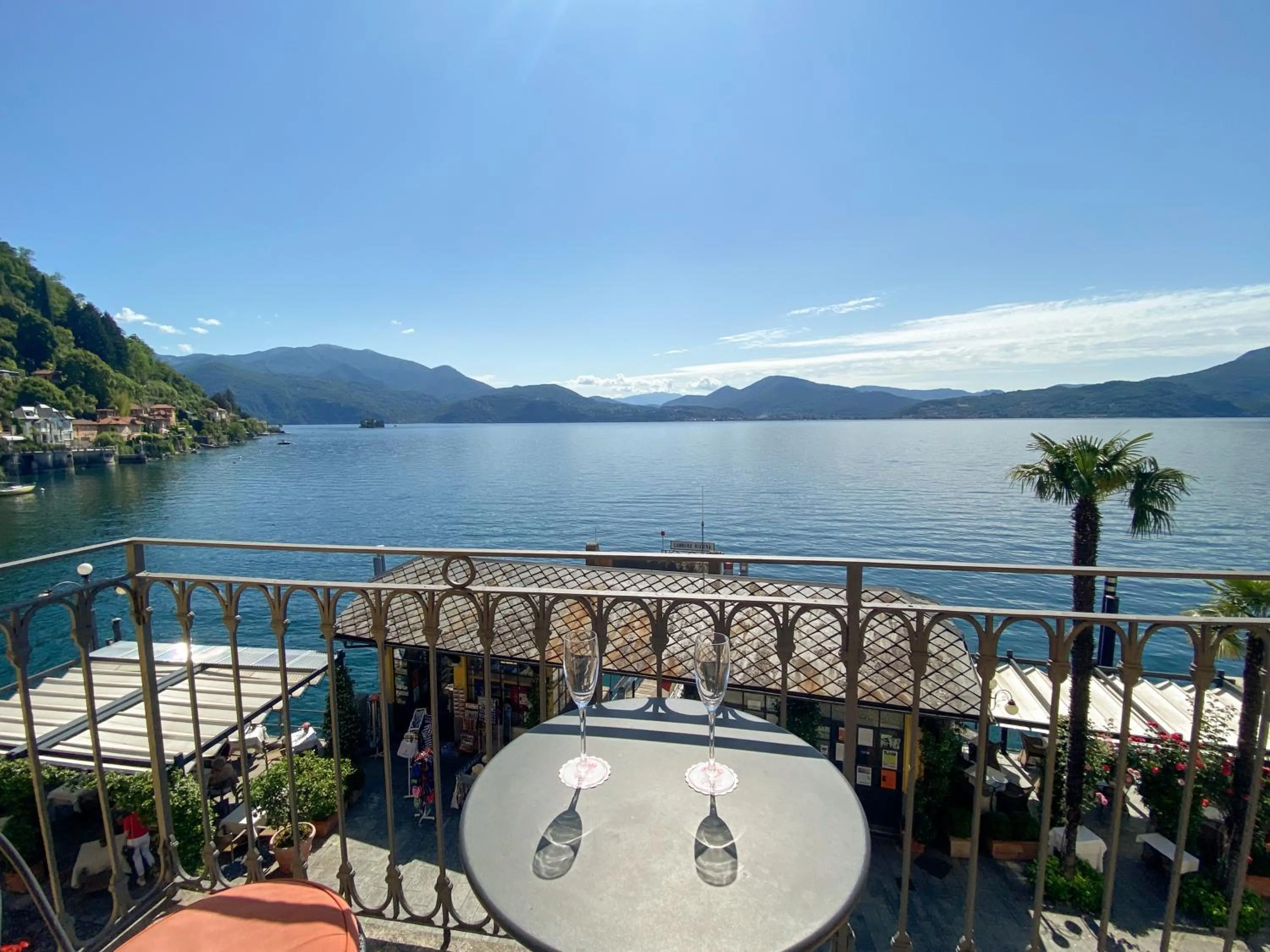 Balcony/Terrace in Hotel Cannero