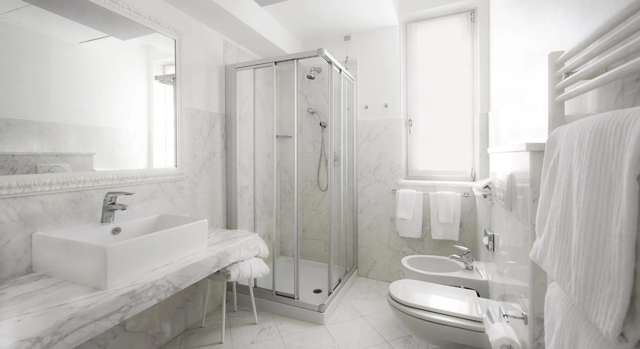 Bathroom in Hotel Cannero