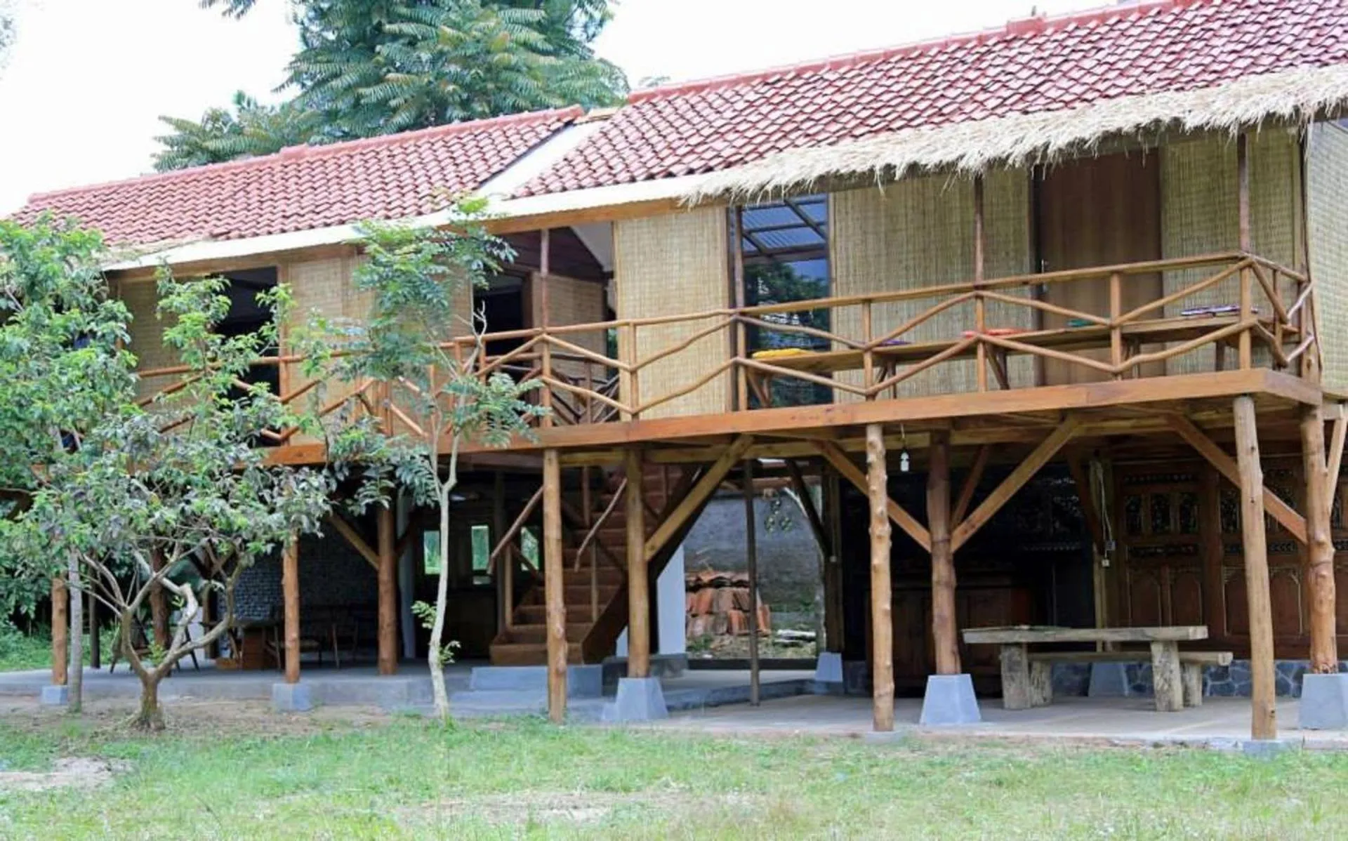Facade/entrance in Ronia Mountain Villa Lembang