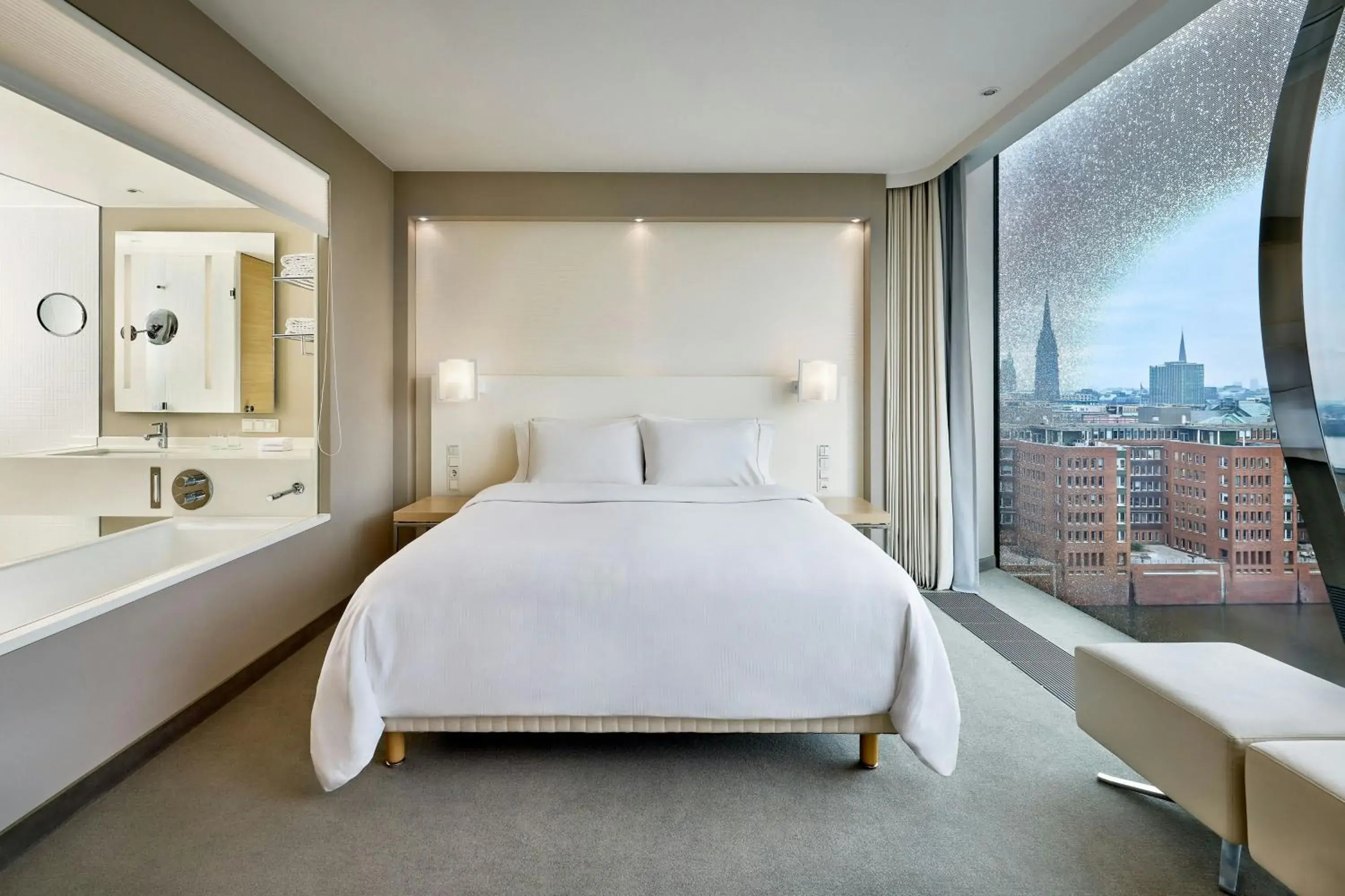 Deluxe, Guest room, 1 King, City view, partial harbor view in The Westin Hamburg Elbphilharmonie Deluxe, Guest room, 1 King, City view, partial harbor view in The Westin Hamburg Elbphilharmonie