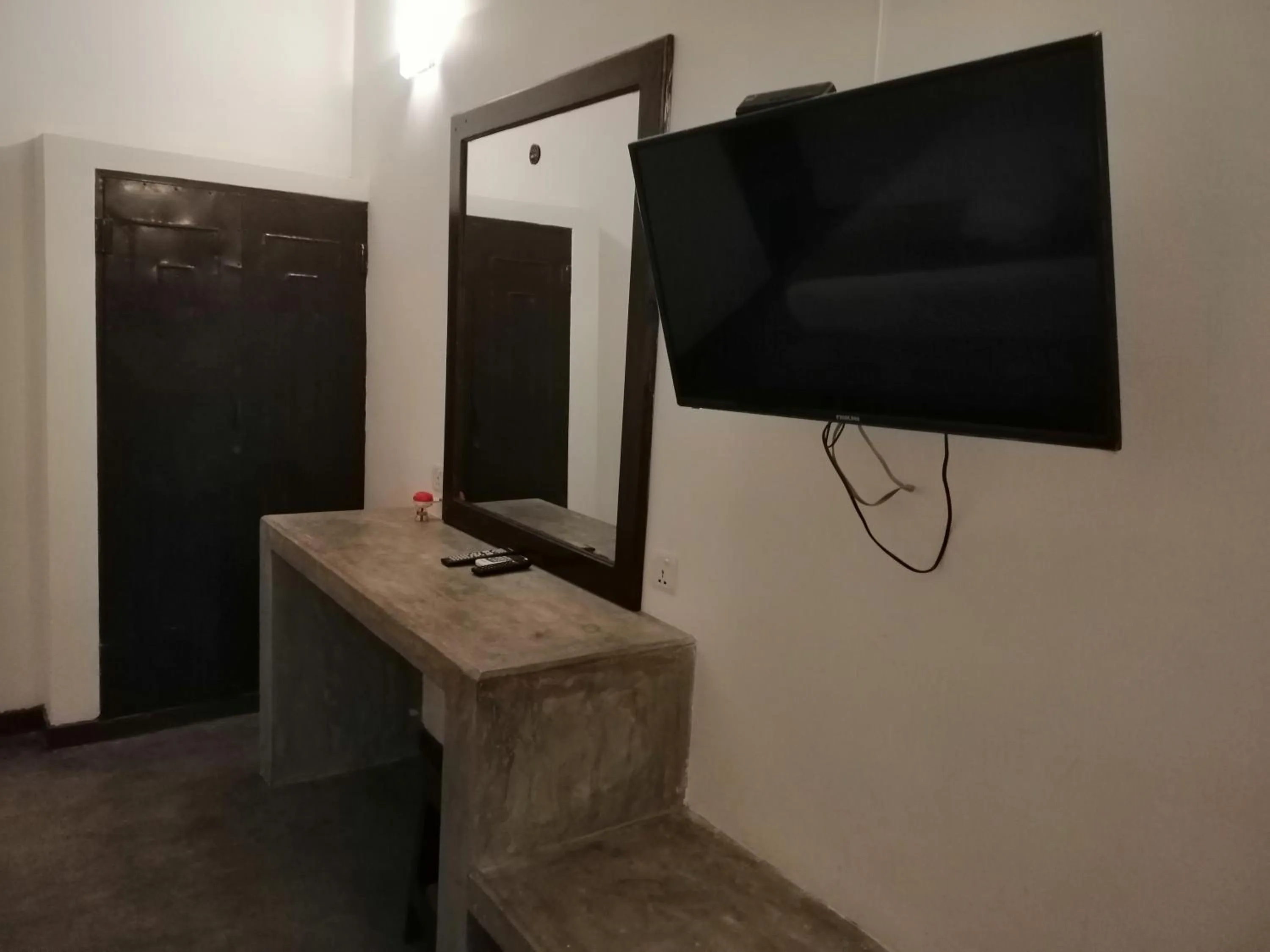 TV and multimedia in Kutumbaya