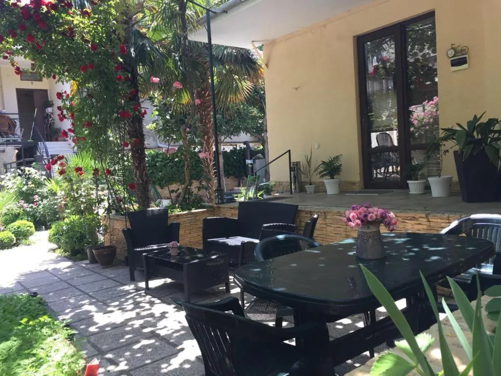 Garden in House 41