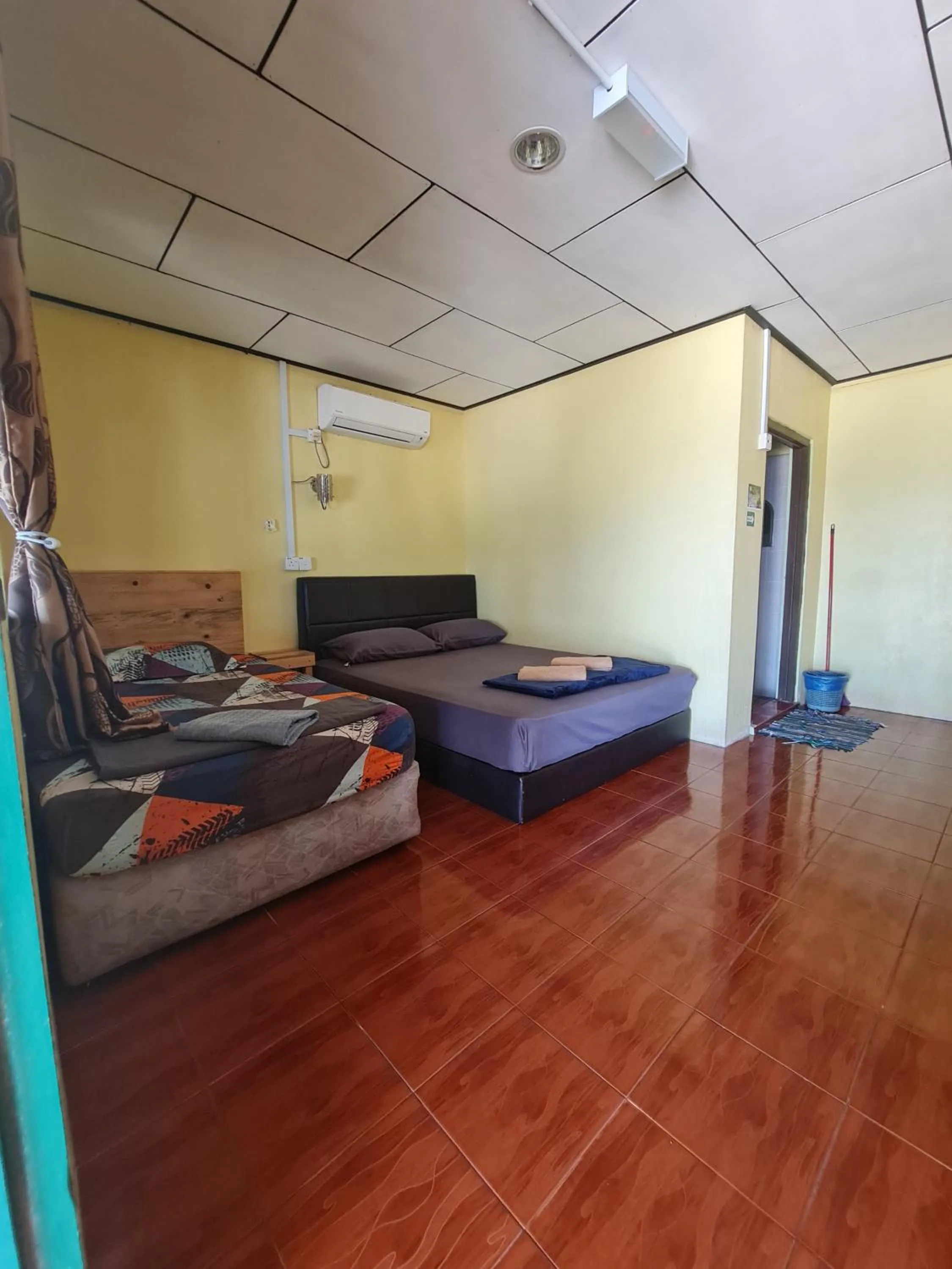 Bedroom, Bed in Rainbow Tioman Cottage