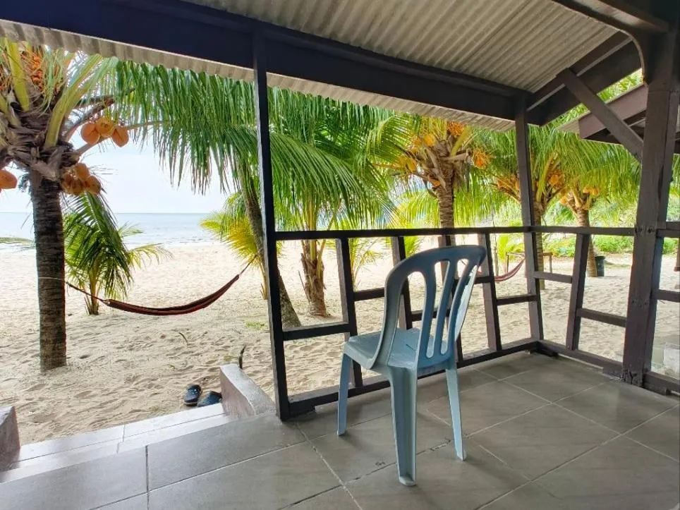 Rainbow Tioman Cottage