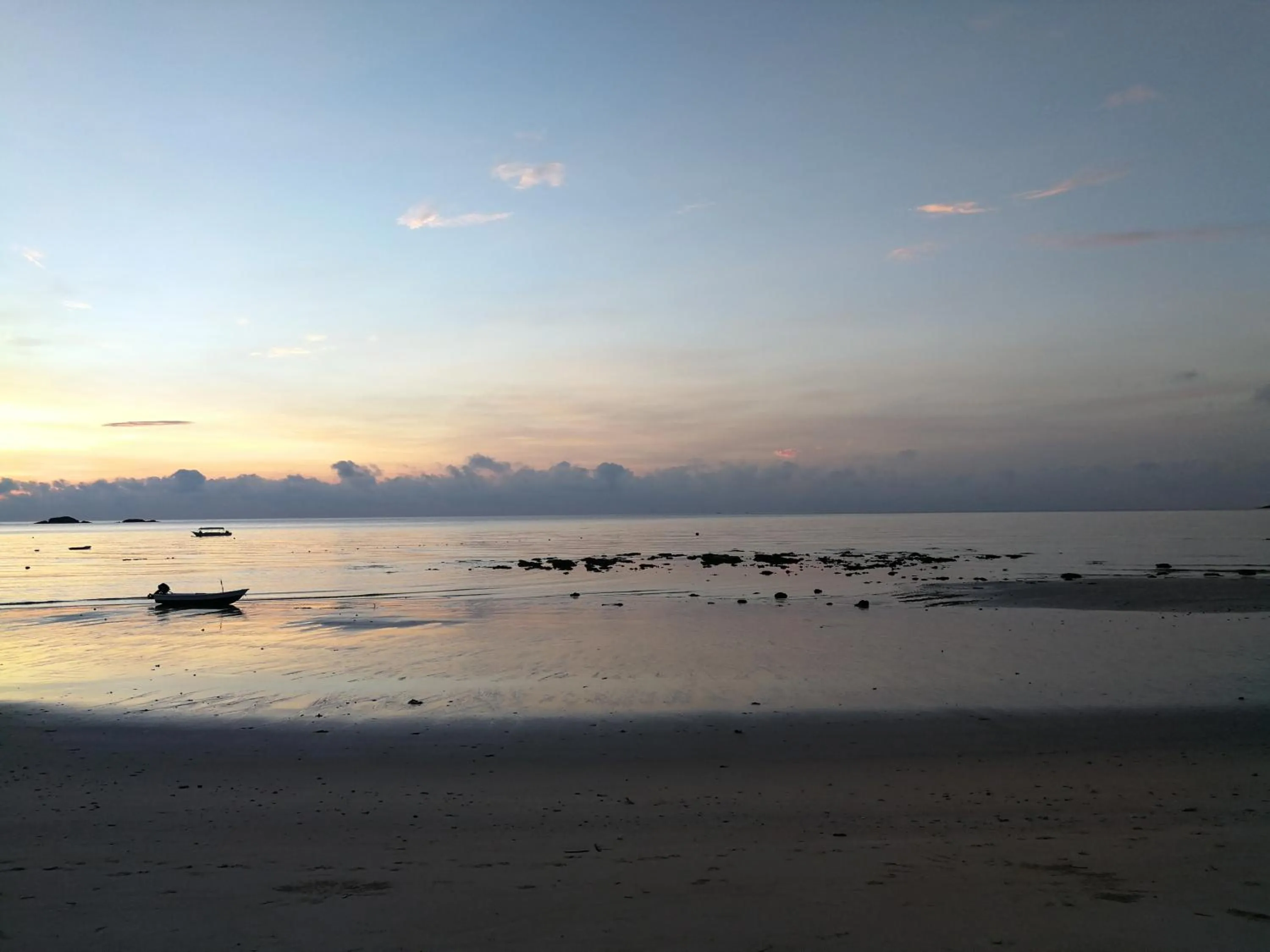 Day in Rainbow Tioman Cottage