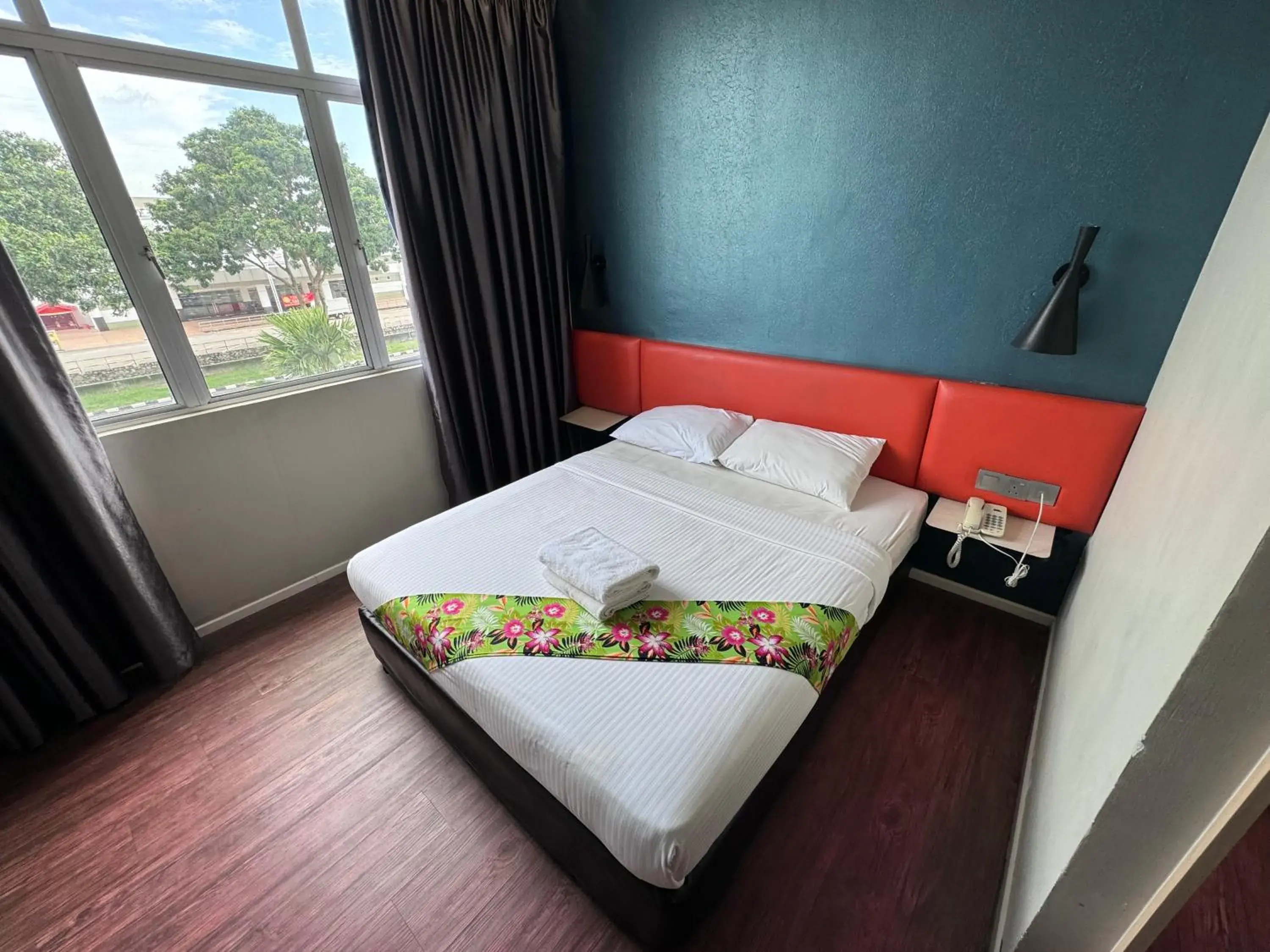 Deluxe Queen Window in Win Win Boutique Hotel PD Deluxe Queen Window in Win Win Boutique Hotel PD