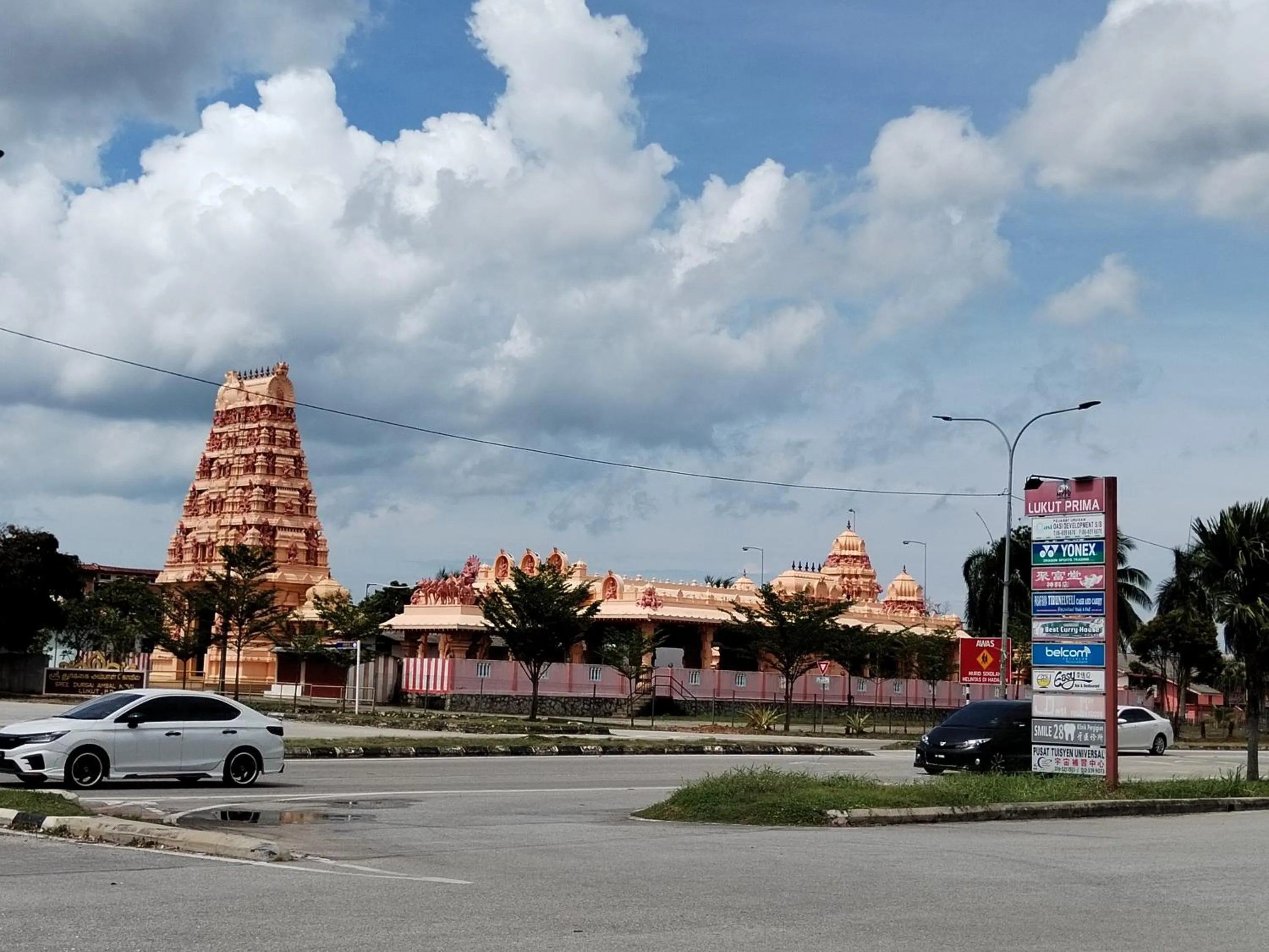 Property building in Win Win Boutique Hotel PD