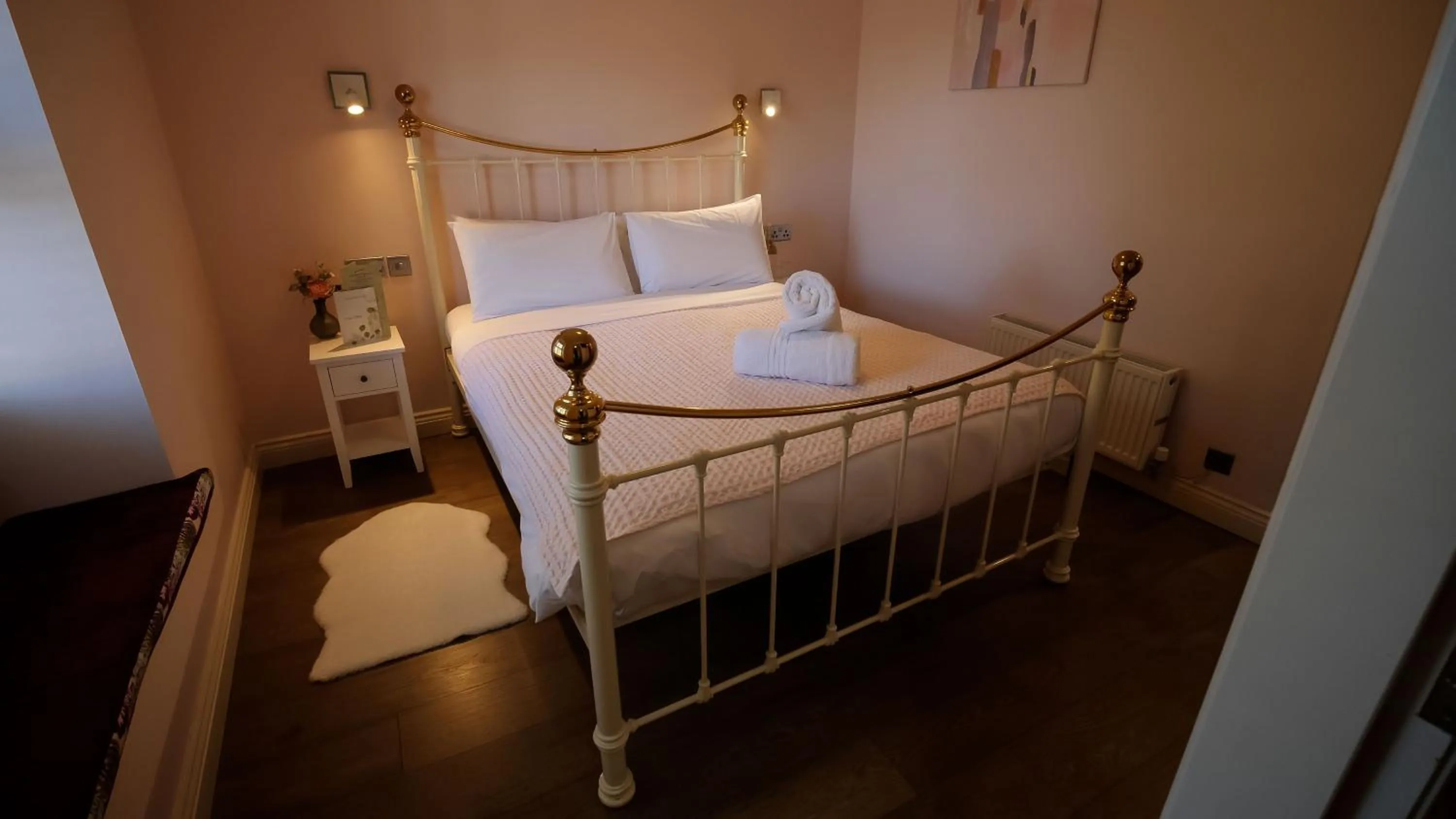 Bedroom, Bed in Thomas Wright House
