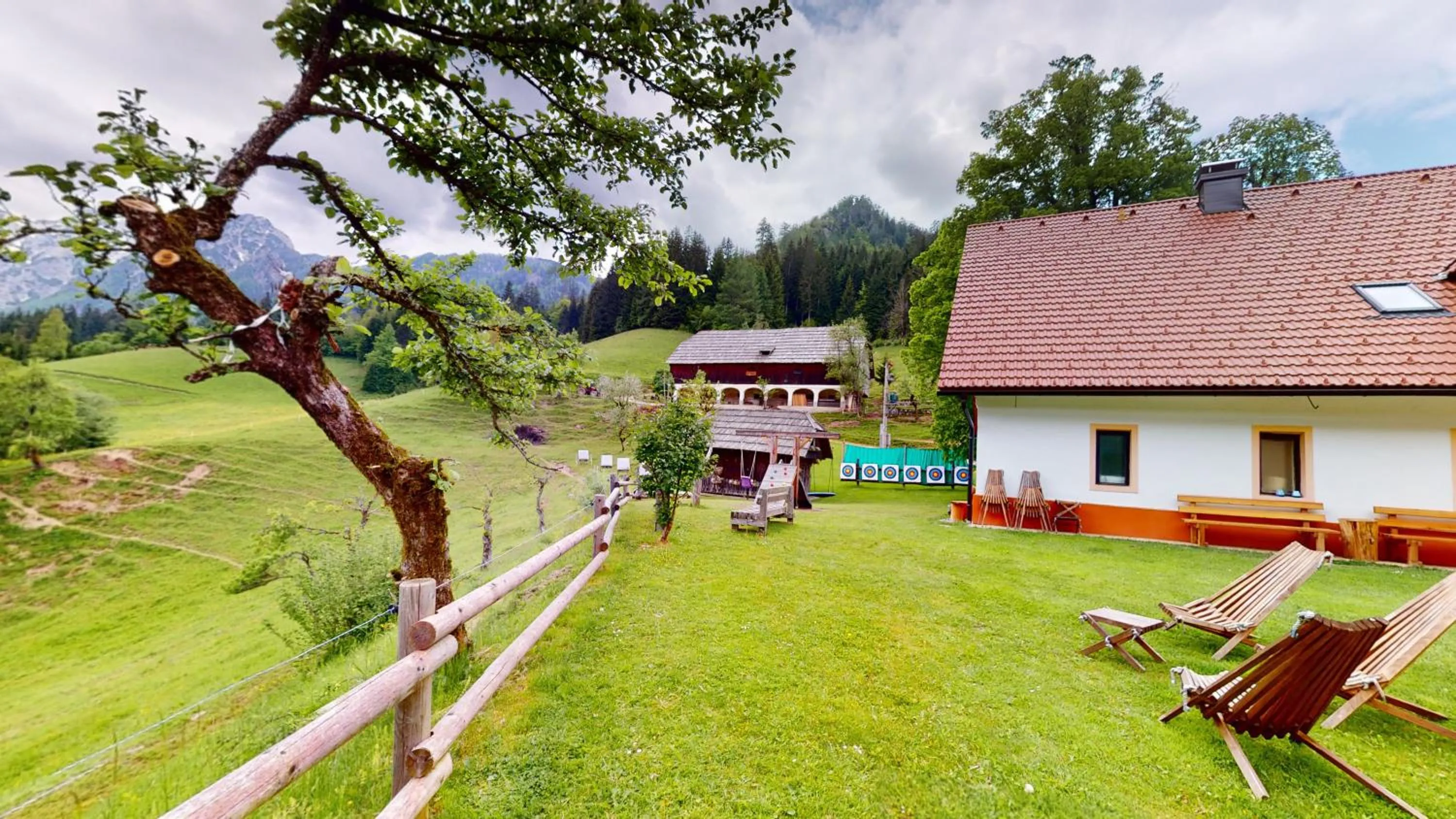 Property building in Tourist farm Gradišnik