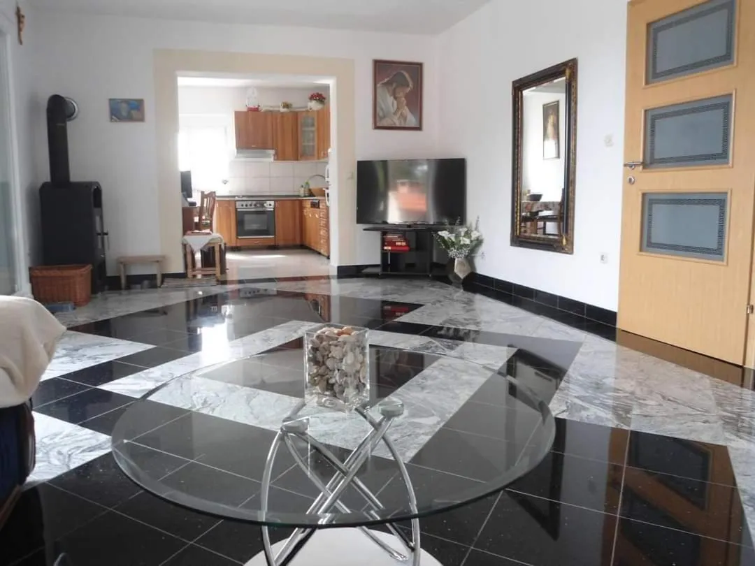 Apartments Slavica Trogir