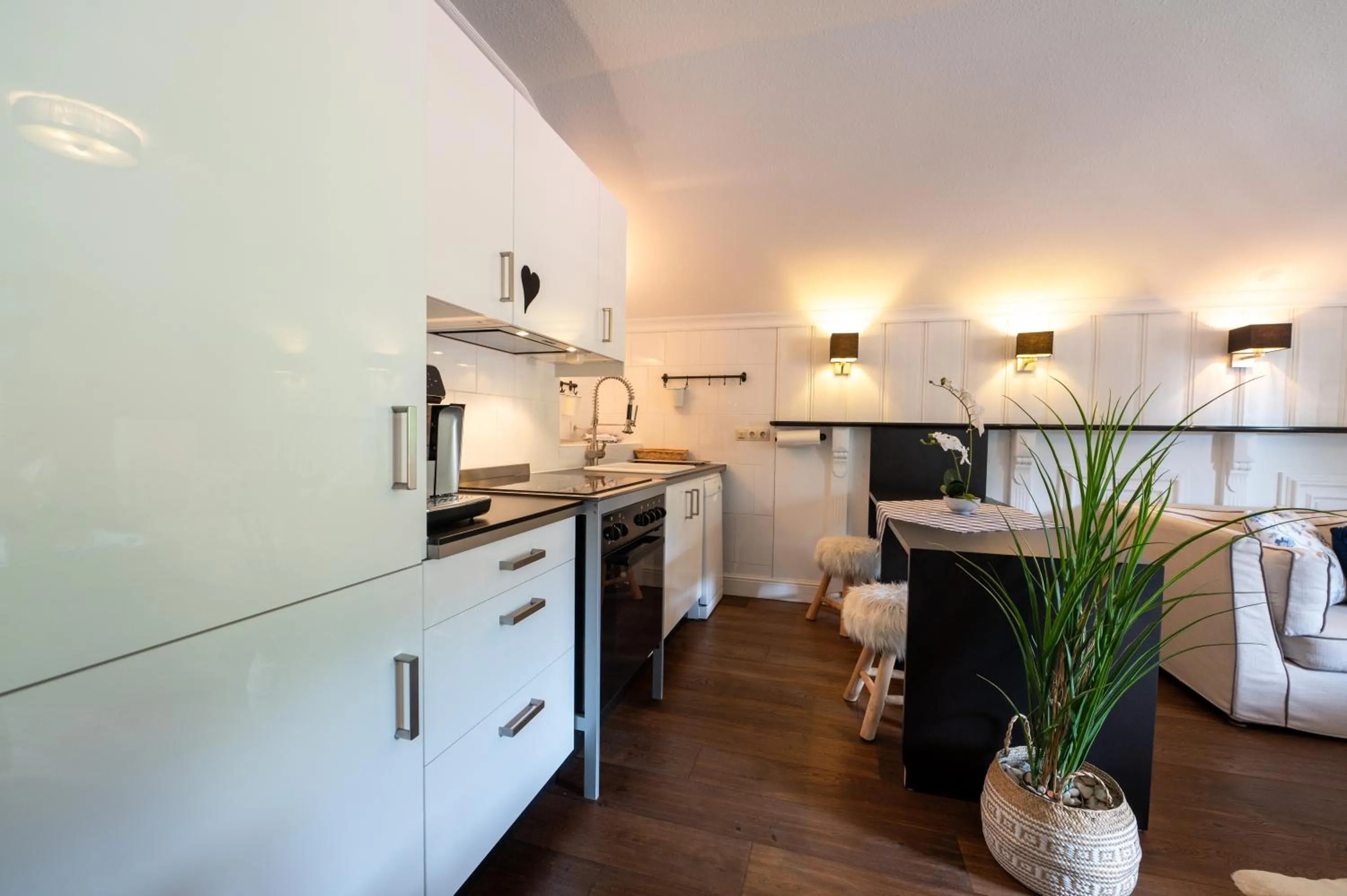 Kitchen or kitchenette in ALPENLIEBE - Sauna & Whirlpool - APARTments