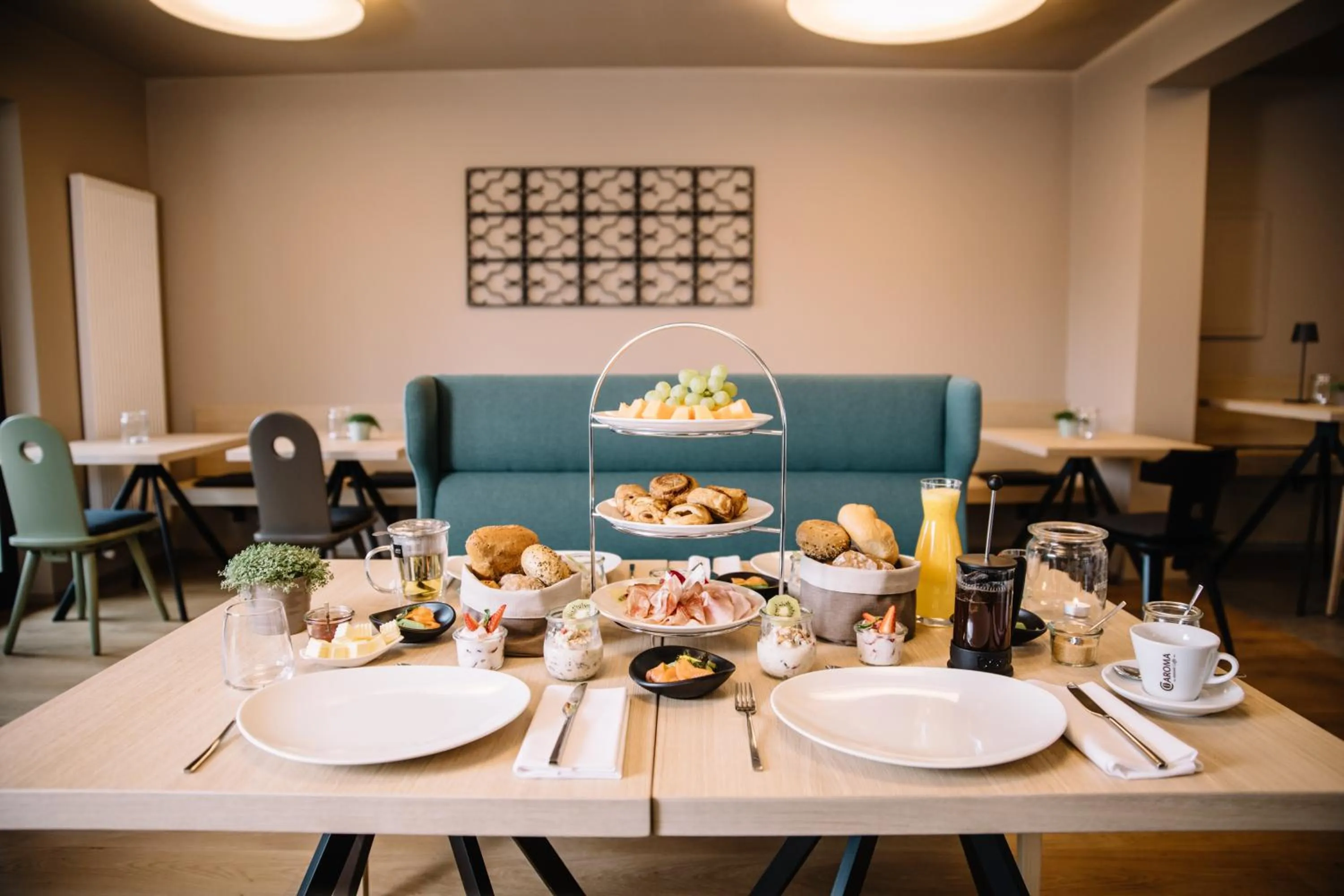 Breakfast in Panoramic Suites Winzerhöhe