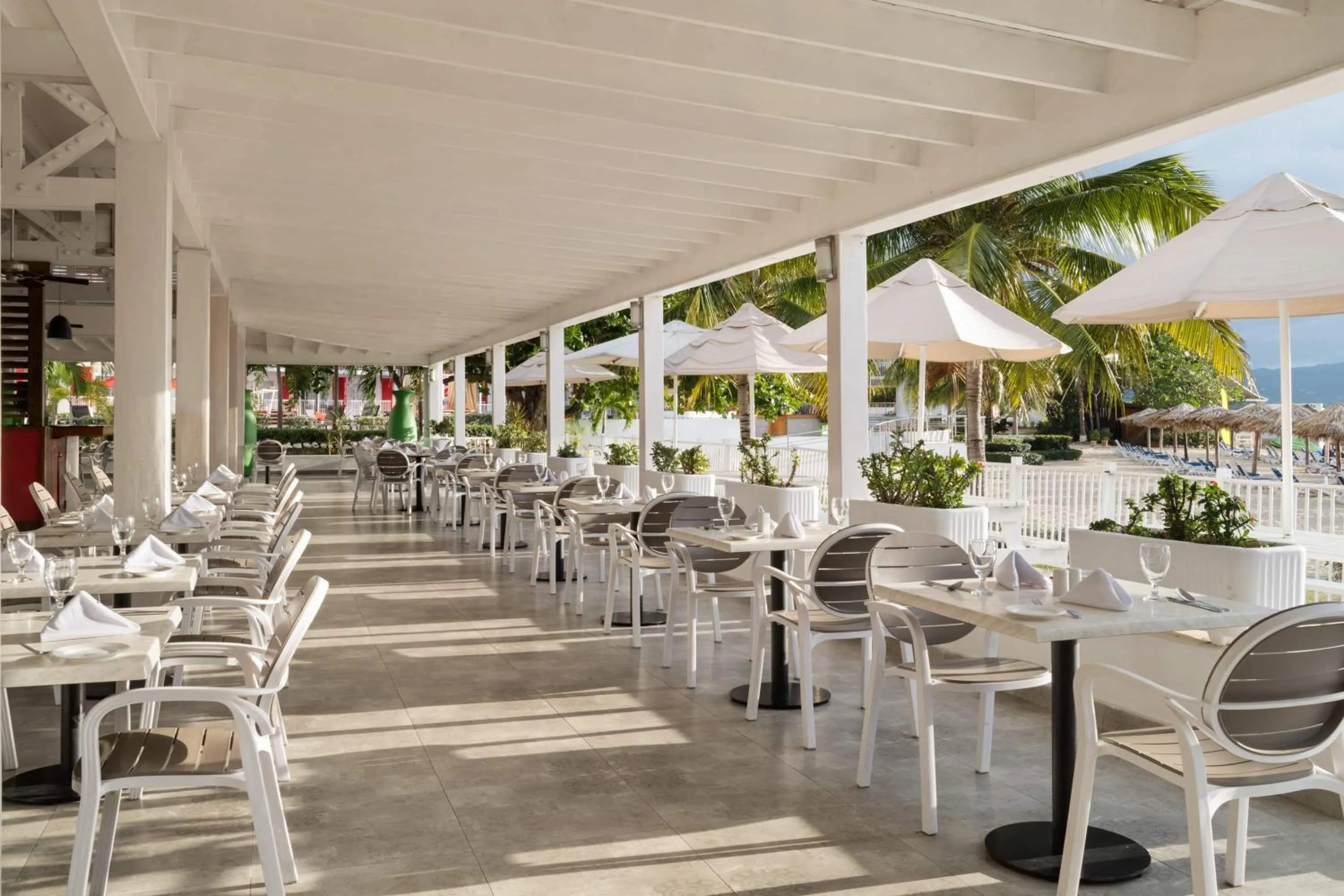 Patio in Grand Decameron Cornwall Beach, A Trademark All-Inclusive Resort