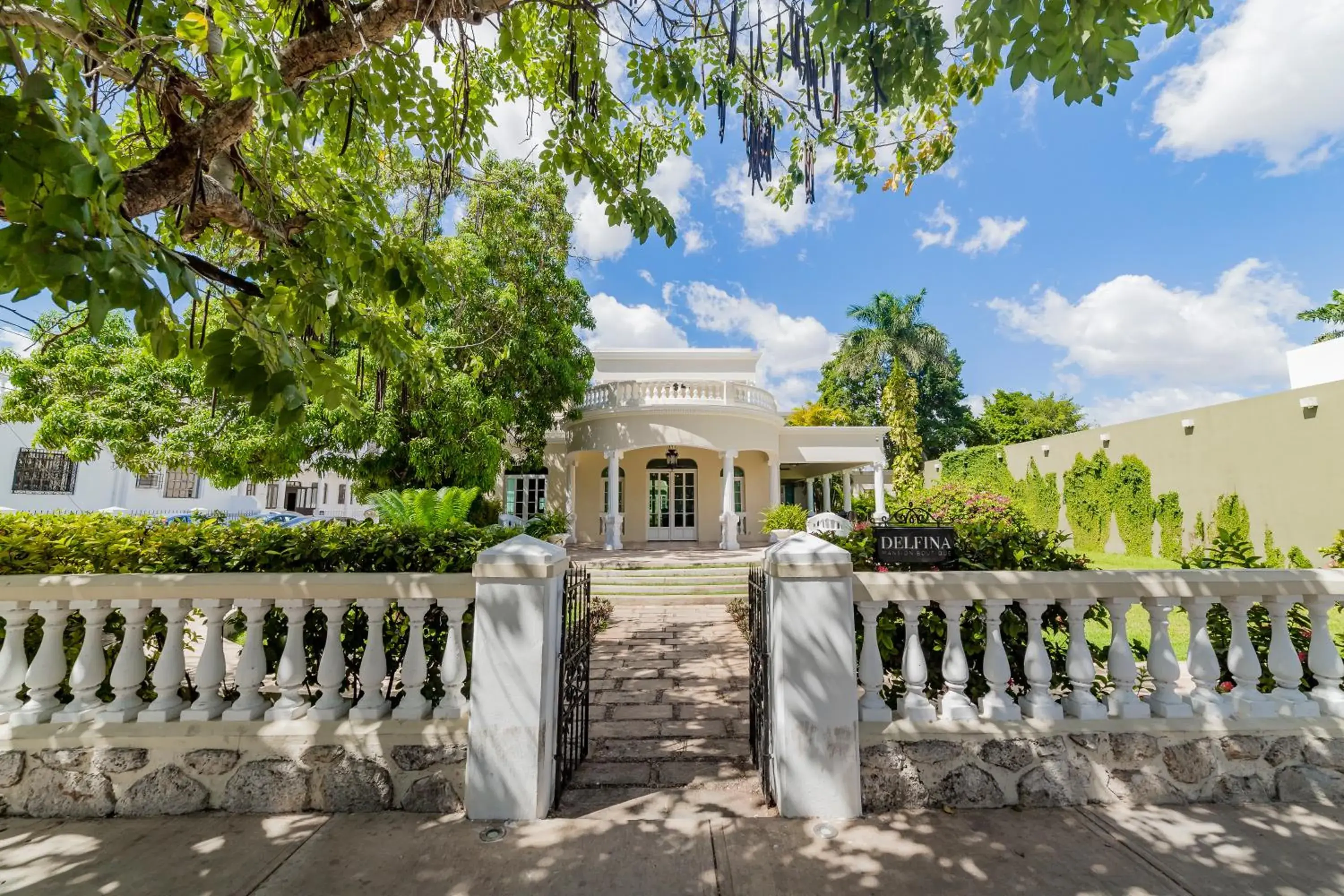 Facade/entrance in Delfina Boutique Hotel Facade/entrance in Delfina Boutique Hotel
