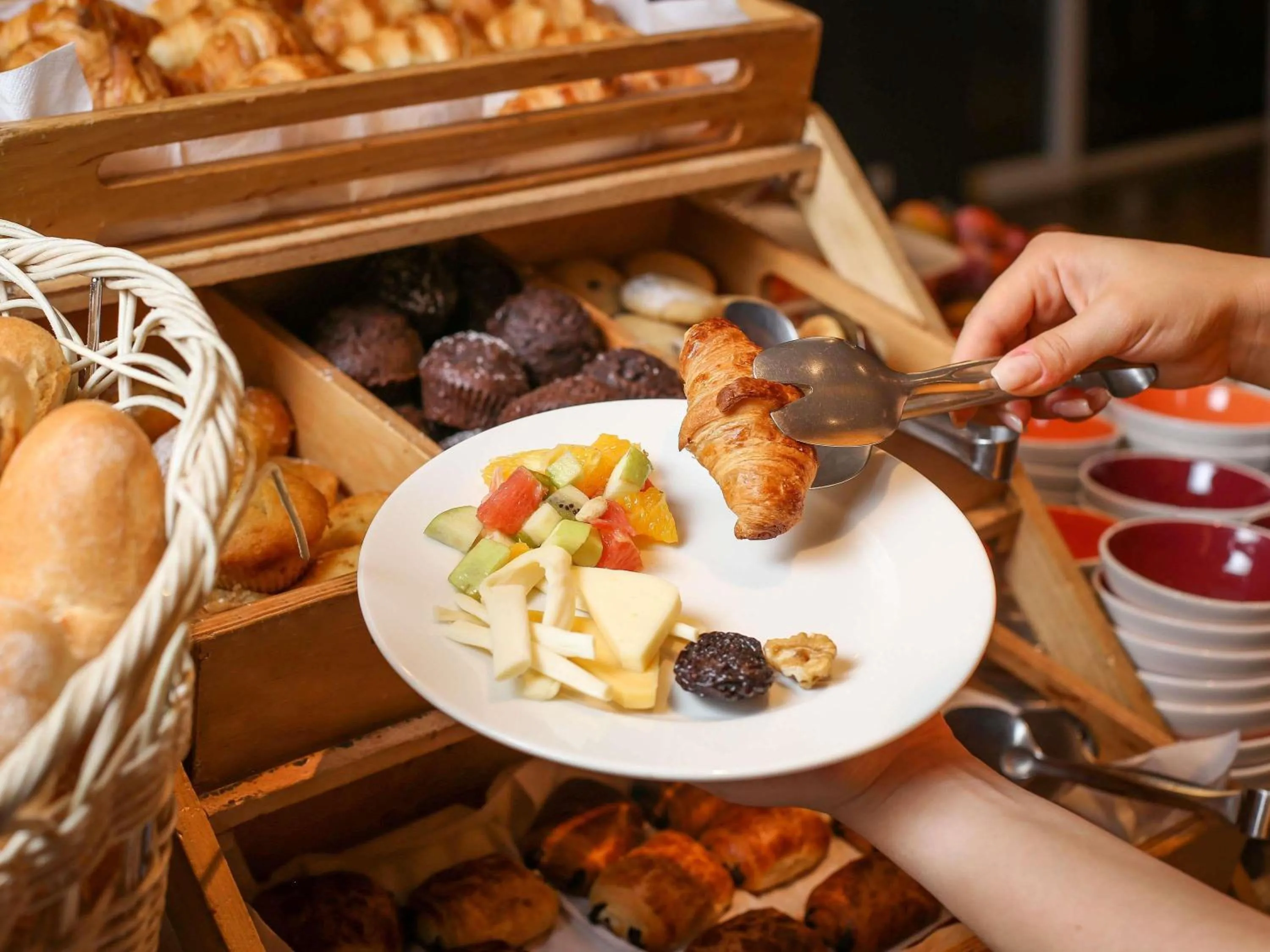 Restaurant/places to eat in ibis Yerevan Center