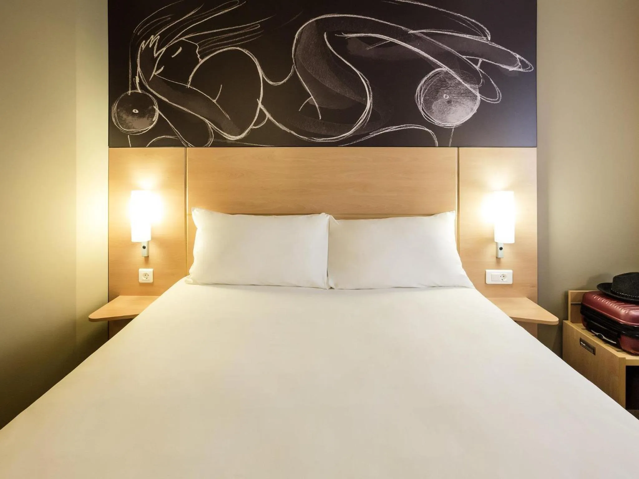 Bedroom, Bed in ibis Yerevan Center