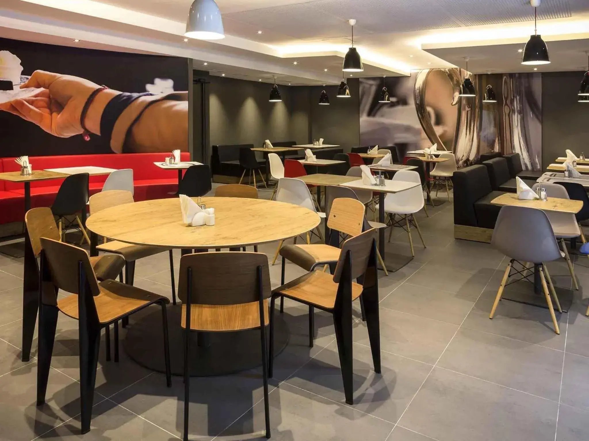 Restaurant/places to eat in ibis Yerevan Center Restaurant/places to eat in ibis Yerevan Center