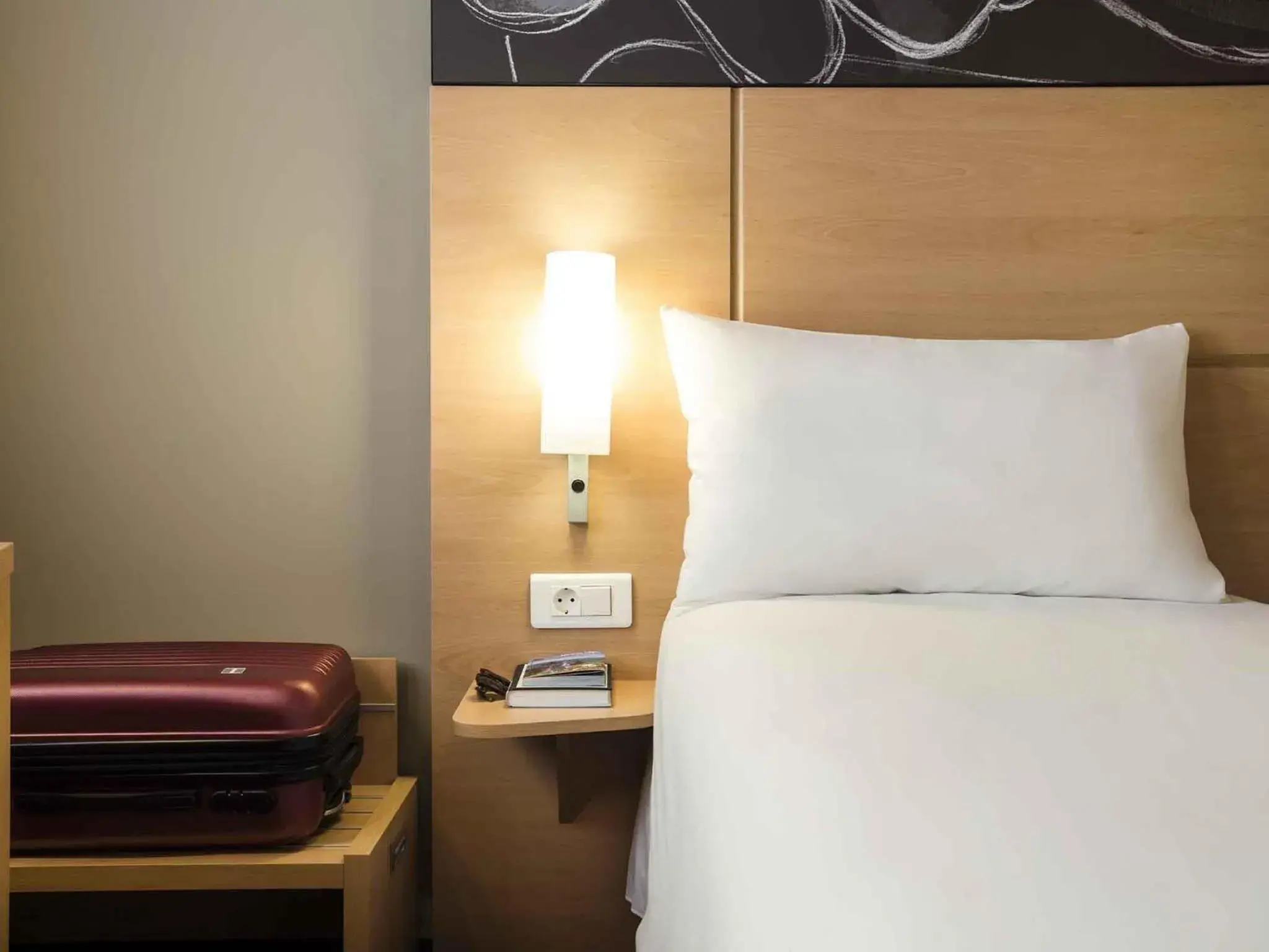 Bedroom, Bed in ibis Yerevan Center Bedroom, Bed in ibis Yerevan Center