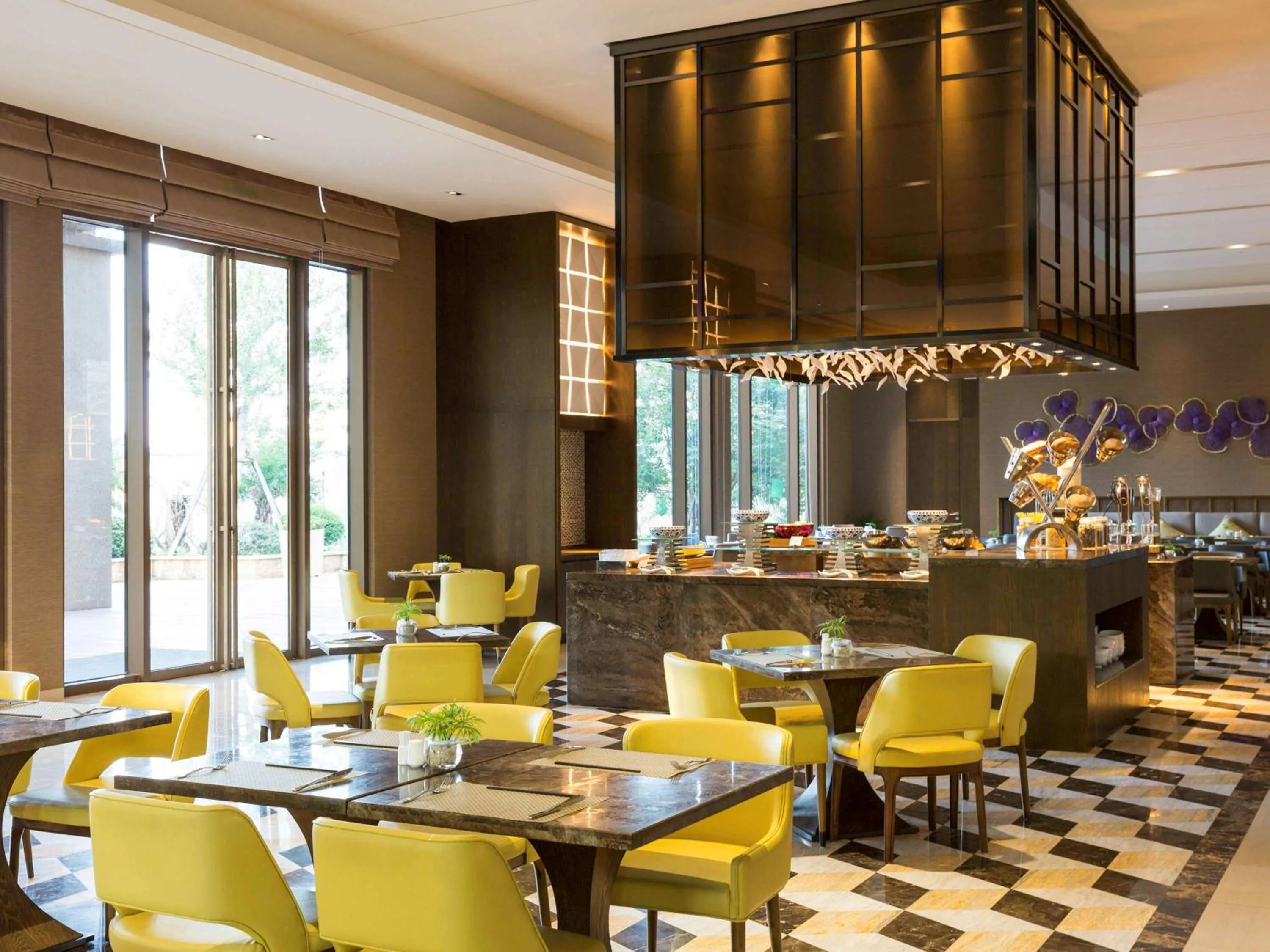 Restaurant/places to eat in Novotel Nanchang Sunac