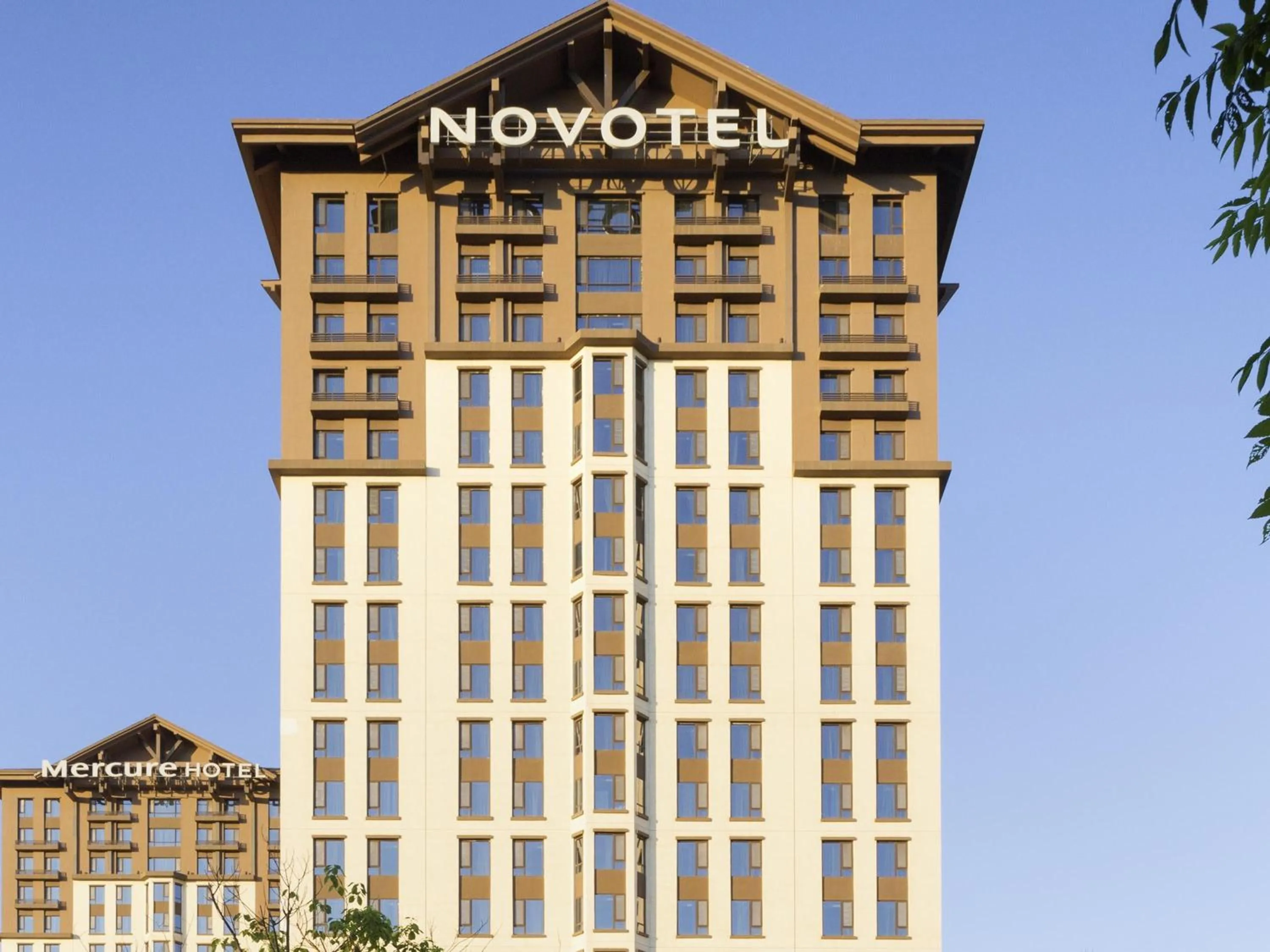 Property building in Novotel Nanchang Sunac