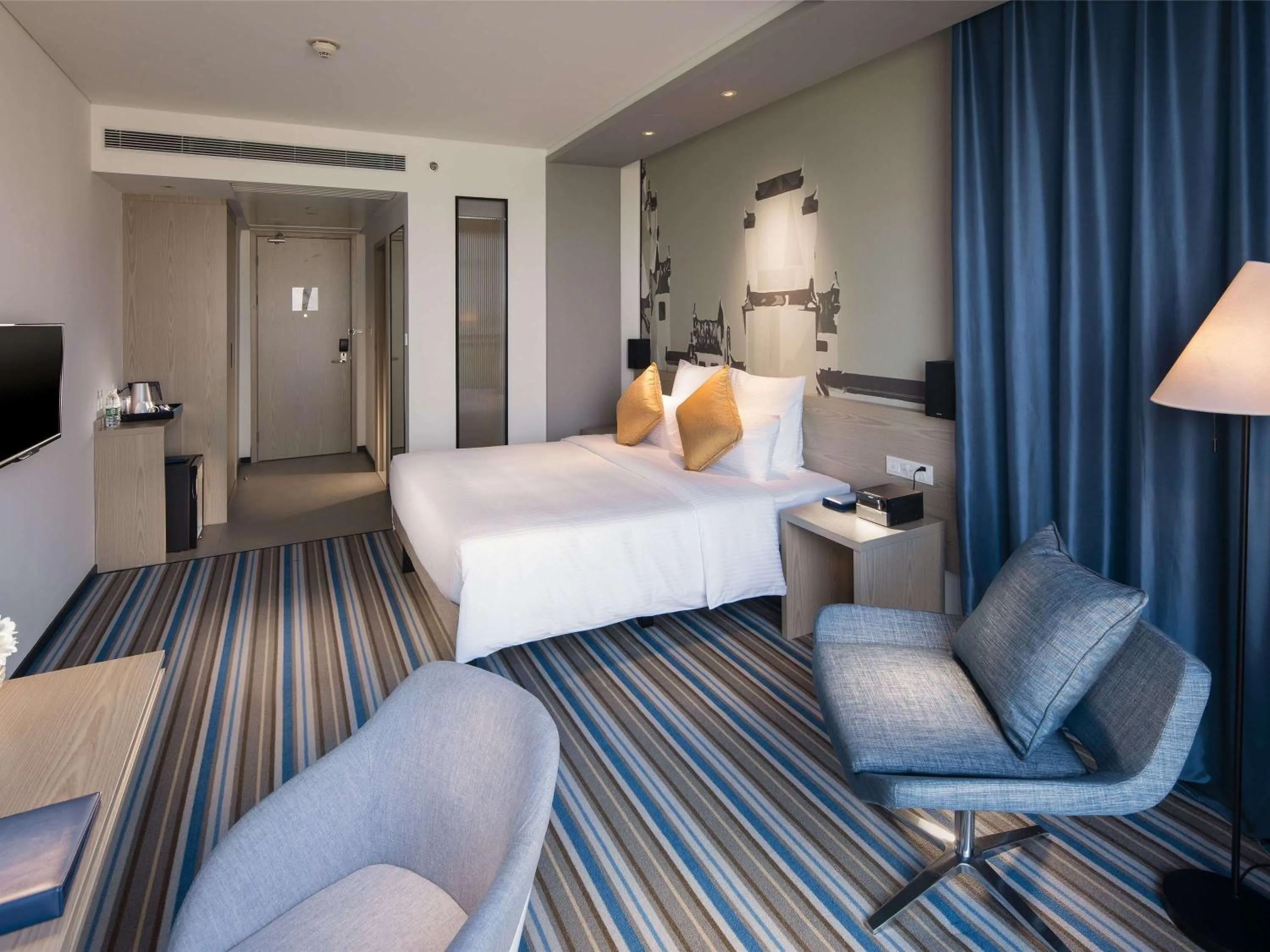 Photo of the whole room in Novotel Hefei Sunac