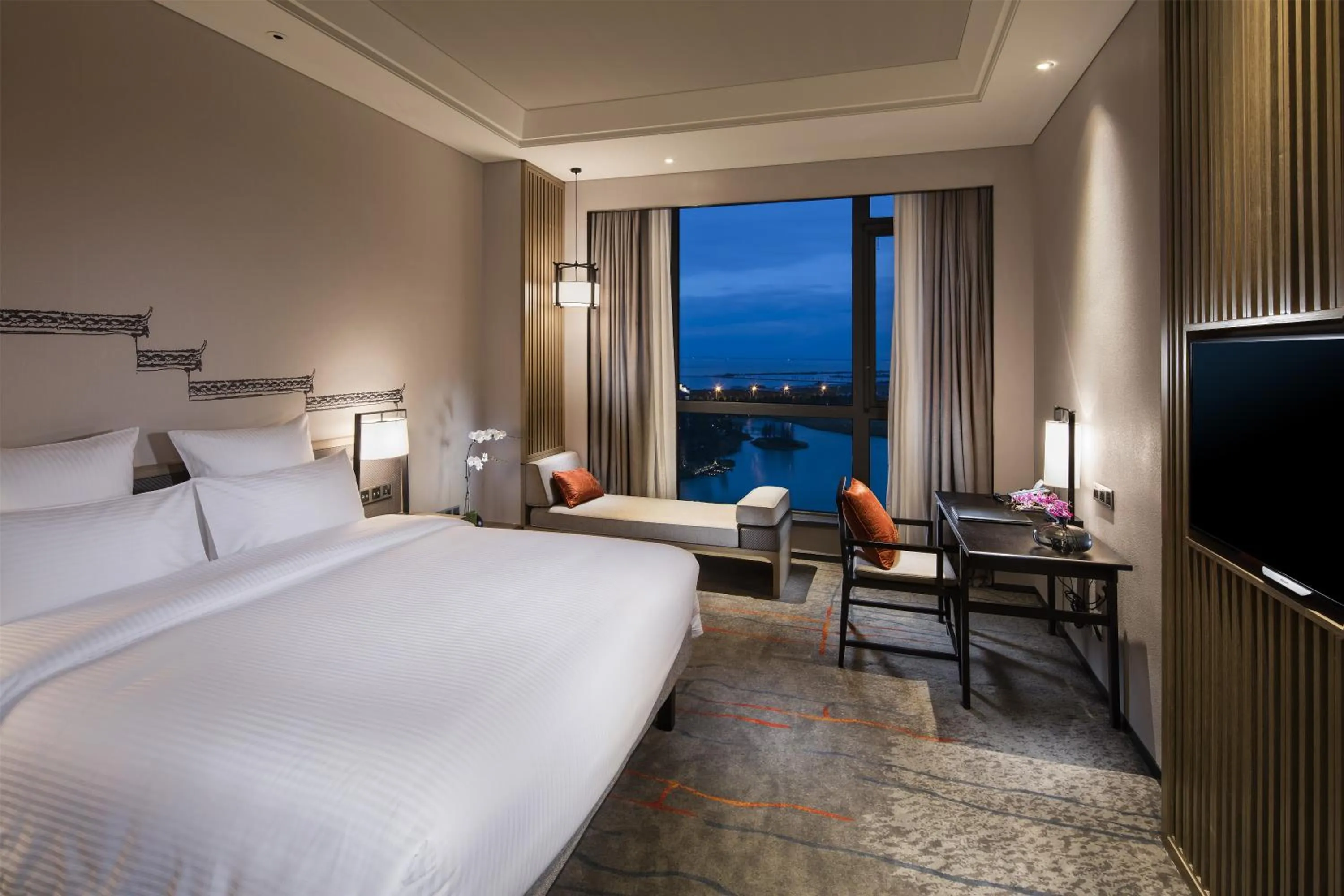 Bed in Pullman Hefei Sunac