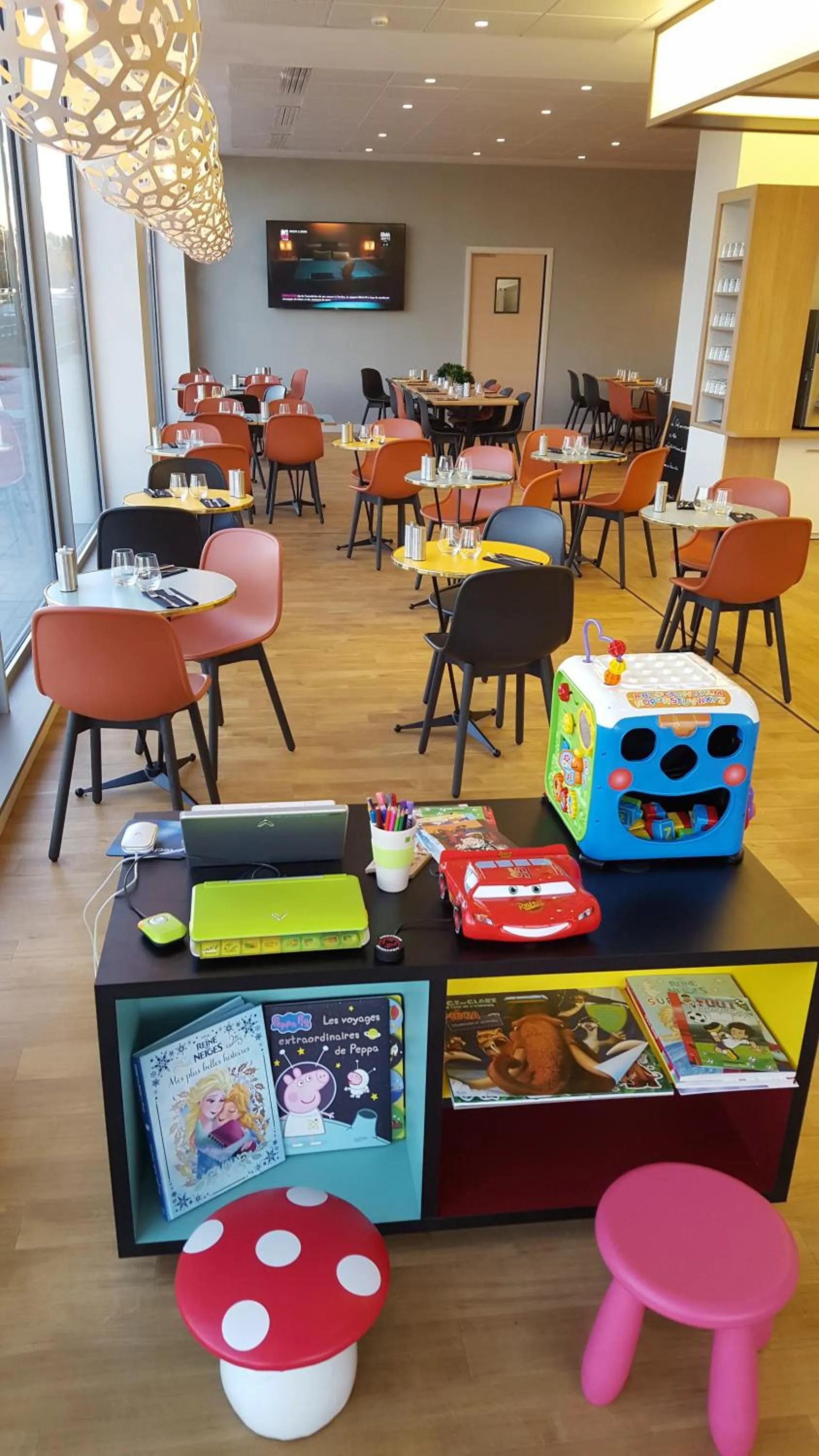 Other in ibis Styles Guyancourt Versailles