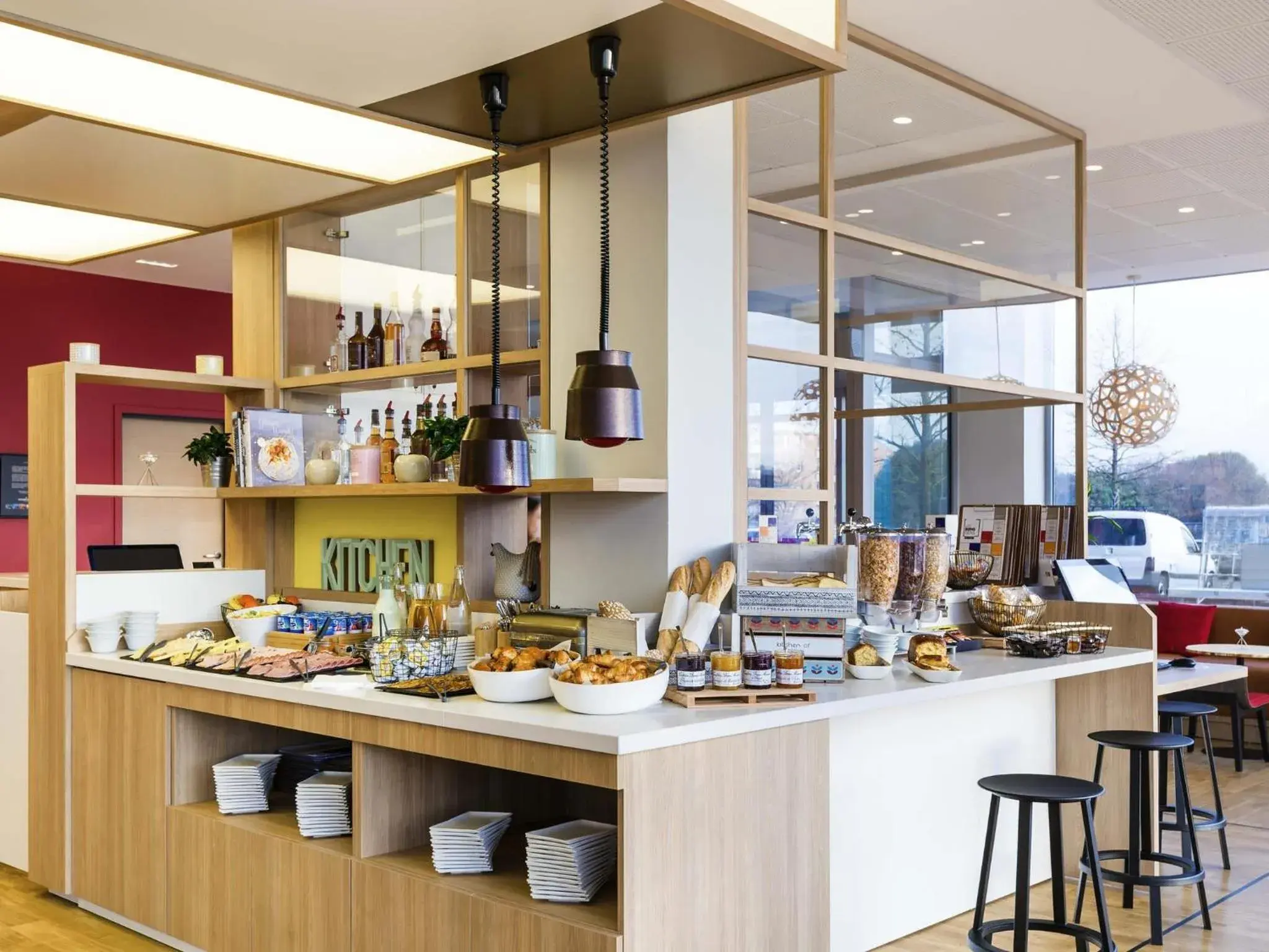 Restaurant/places to eat in ibis Styles Guyancourt Versailles Restaurant/places to eat in ibis Styles Guyancourt Versailles