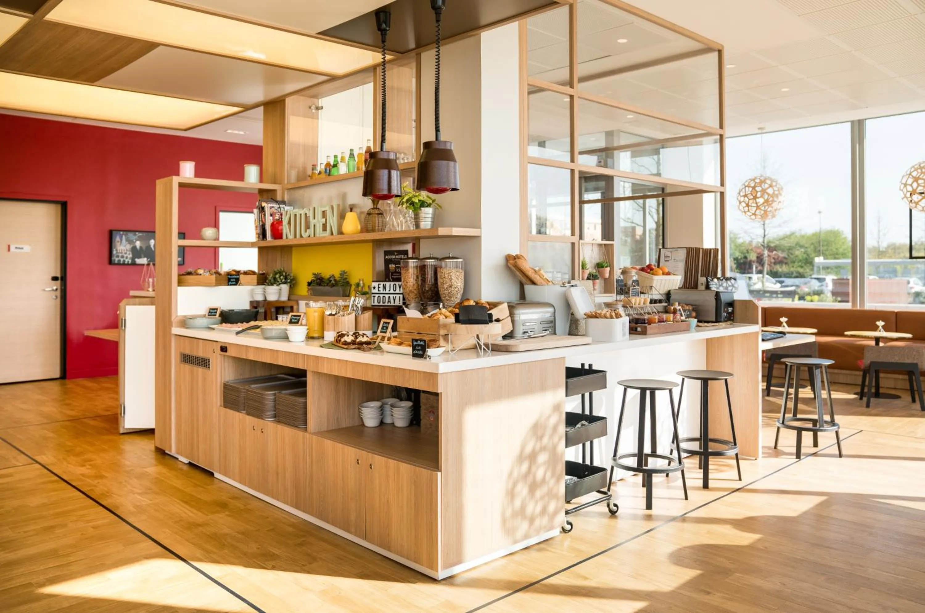 Buffet breakfast in ibis Styles Guyancourt Versailles