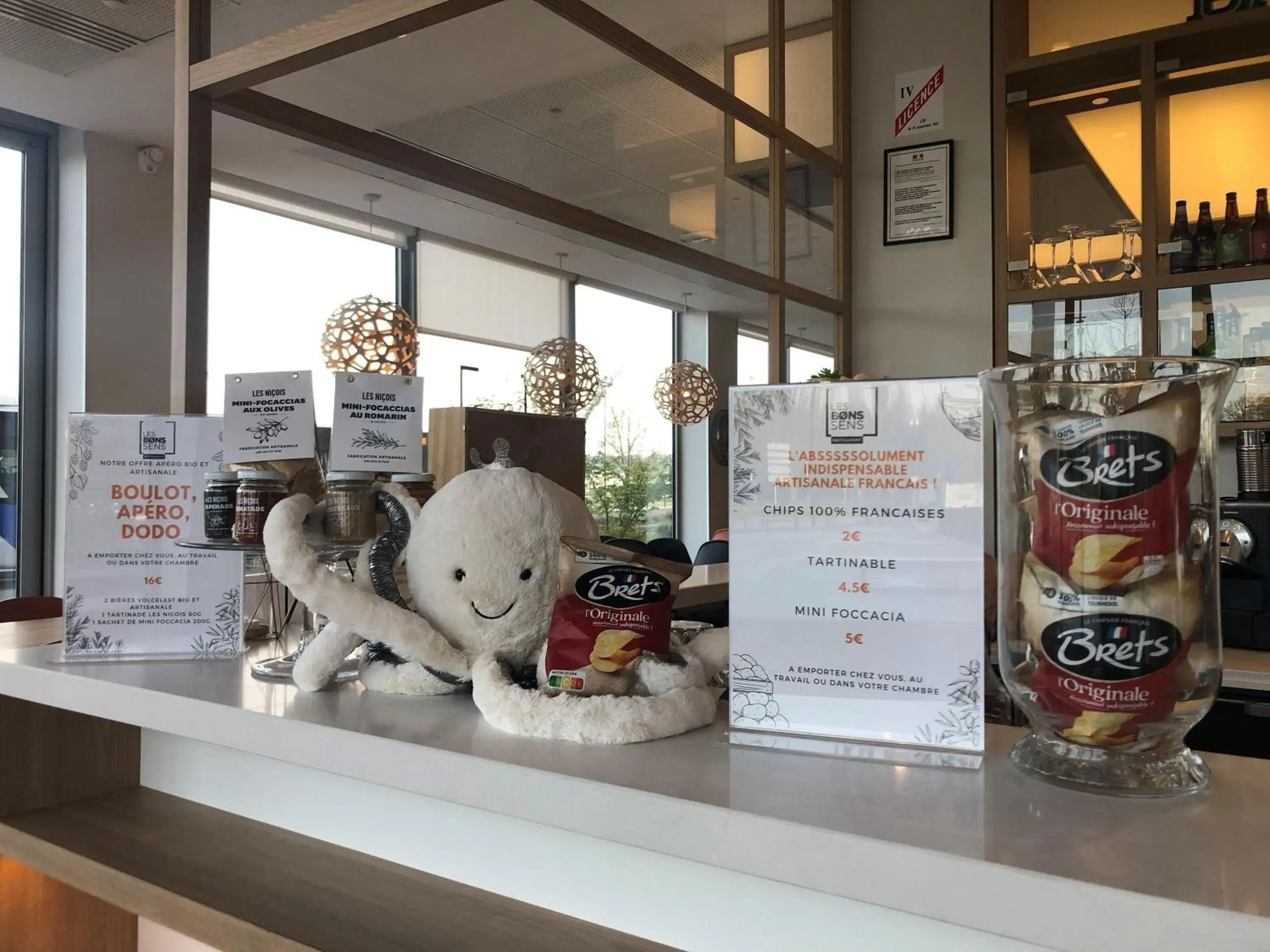 Restaurant/places to eat in ibis Styles Guyancourt Versailles Restaurant/places to eat in ibis Styles Guyancourt Versailles