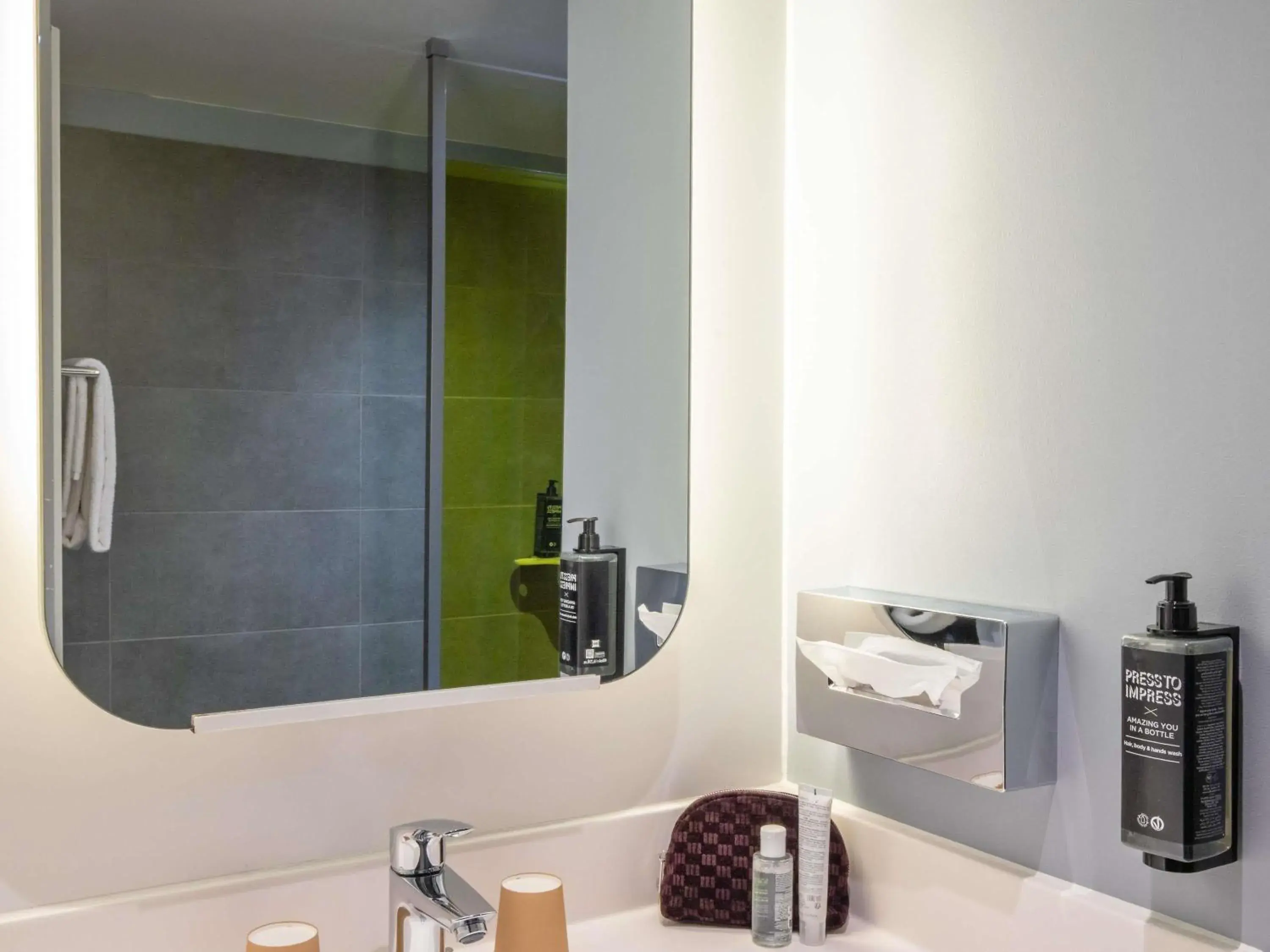 Bedroom in ibis Styles Paris Charles de Gaulle Airport Bedroom in ibis Styles Paris Charles de Gaulle Airport