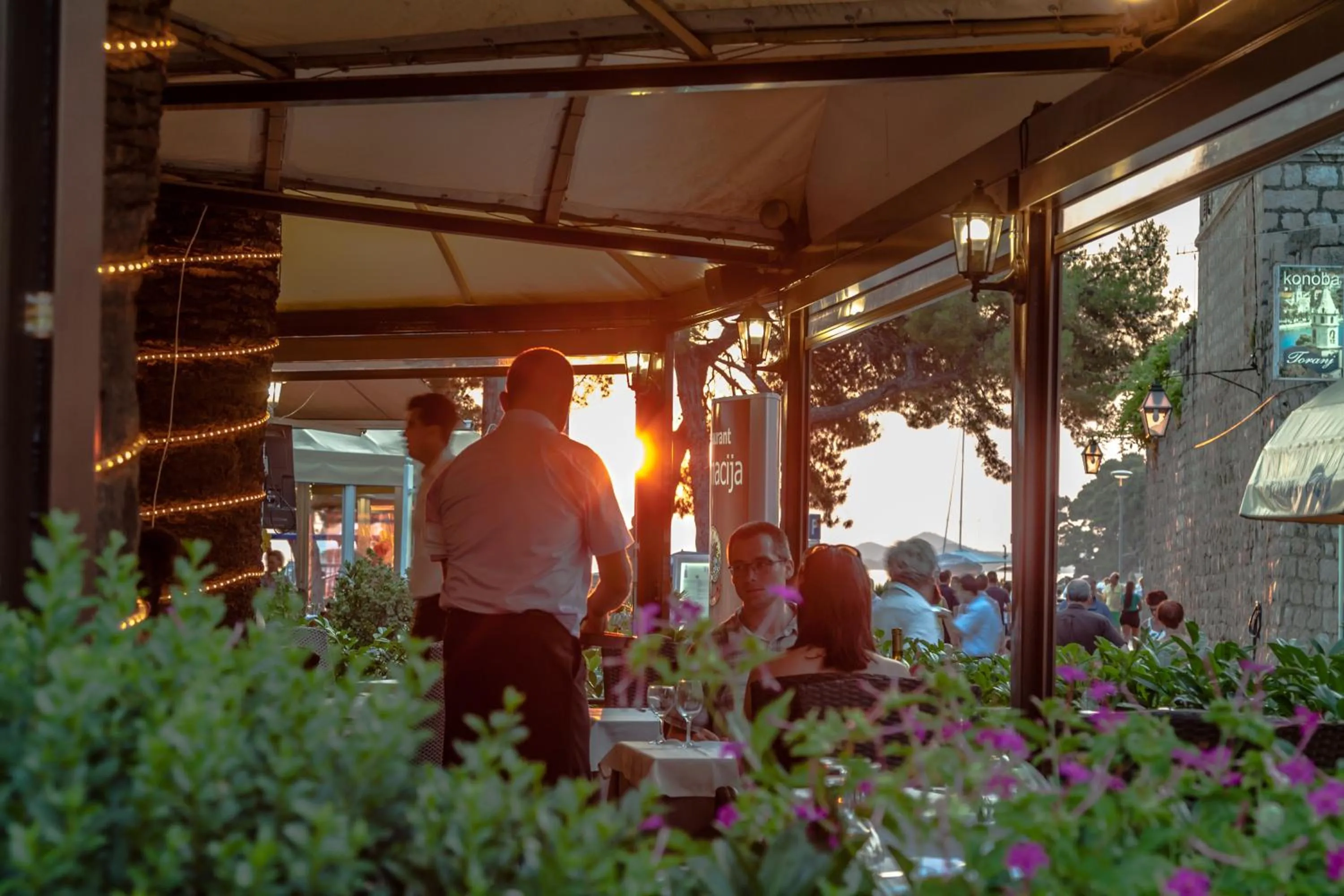 Restaurant/places to eat in Boutique Hotel Villa Pattiera