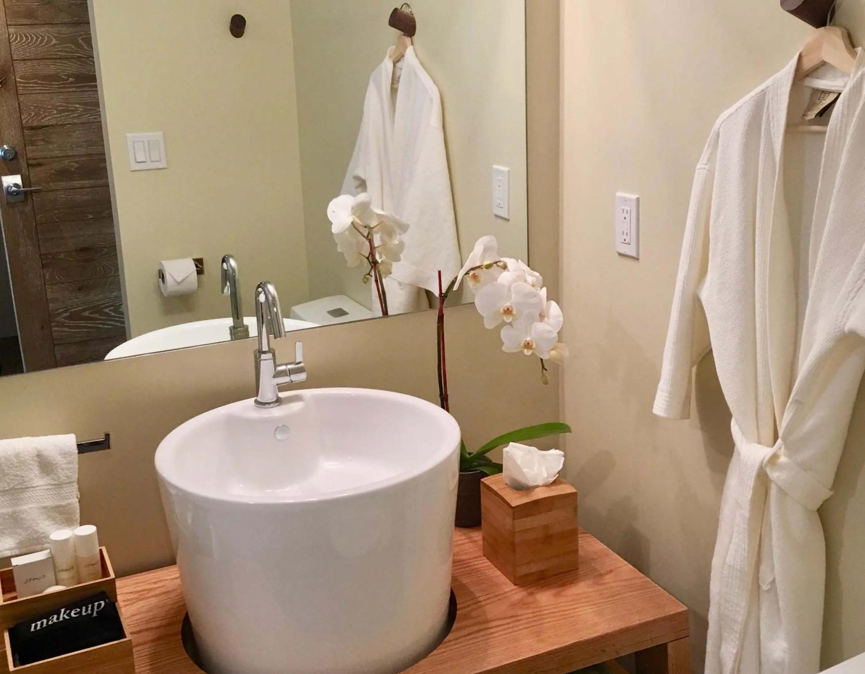 Bathroom in Inn at Moonlight Beach