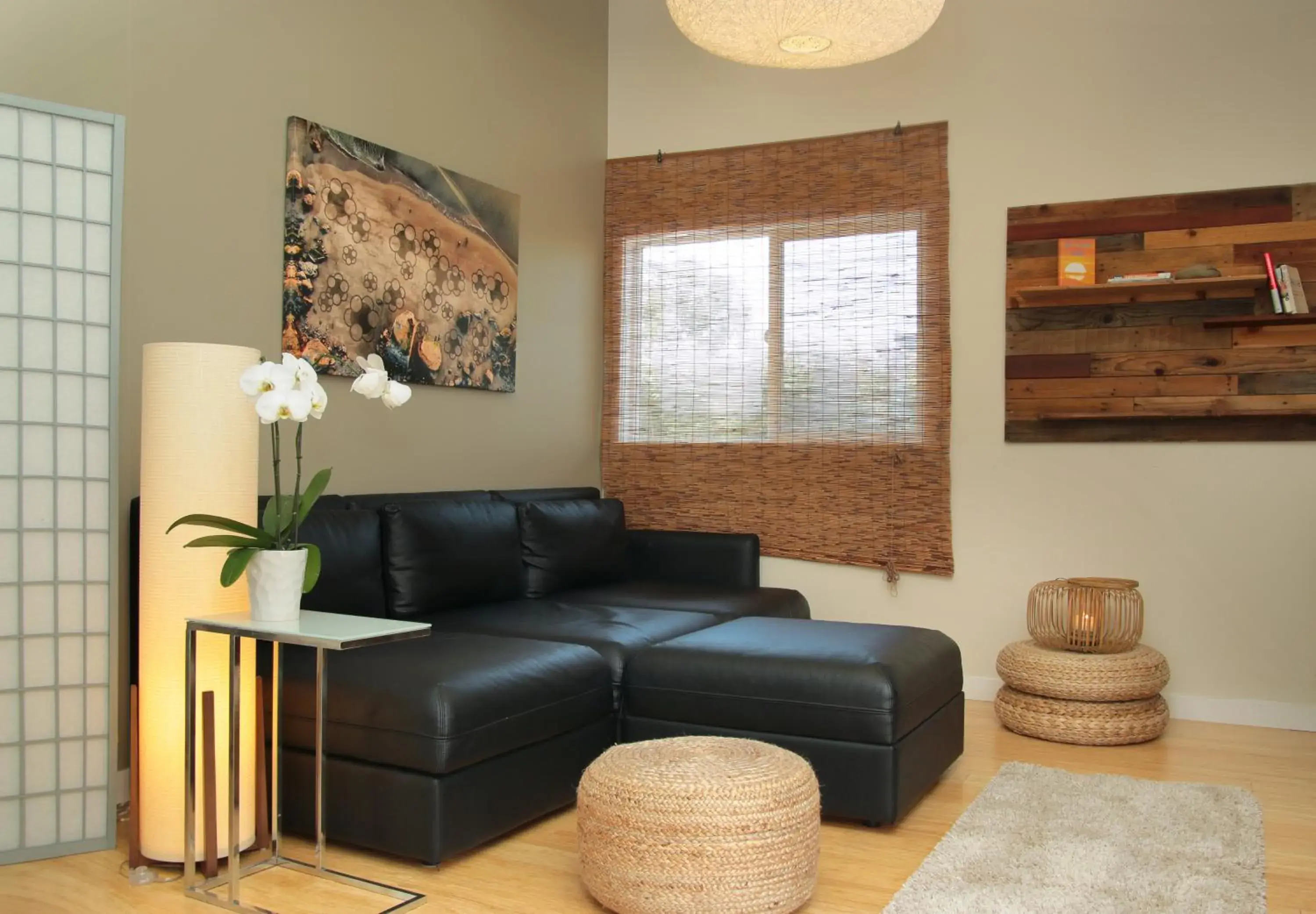 Deluxe Family Suite in Inn at Moonlight Beach Deluxe Family Suite in Inn at Moonlight Beach