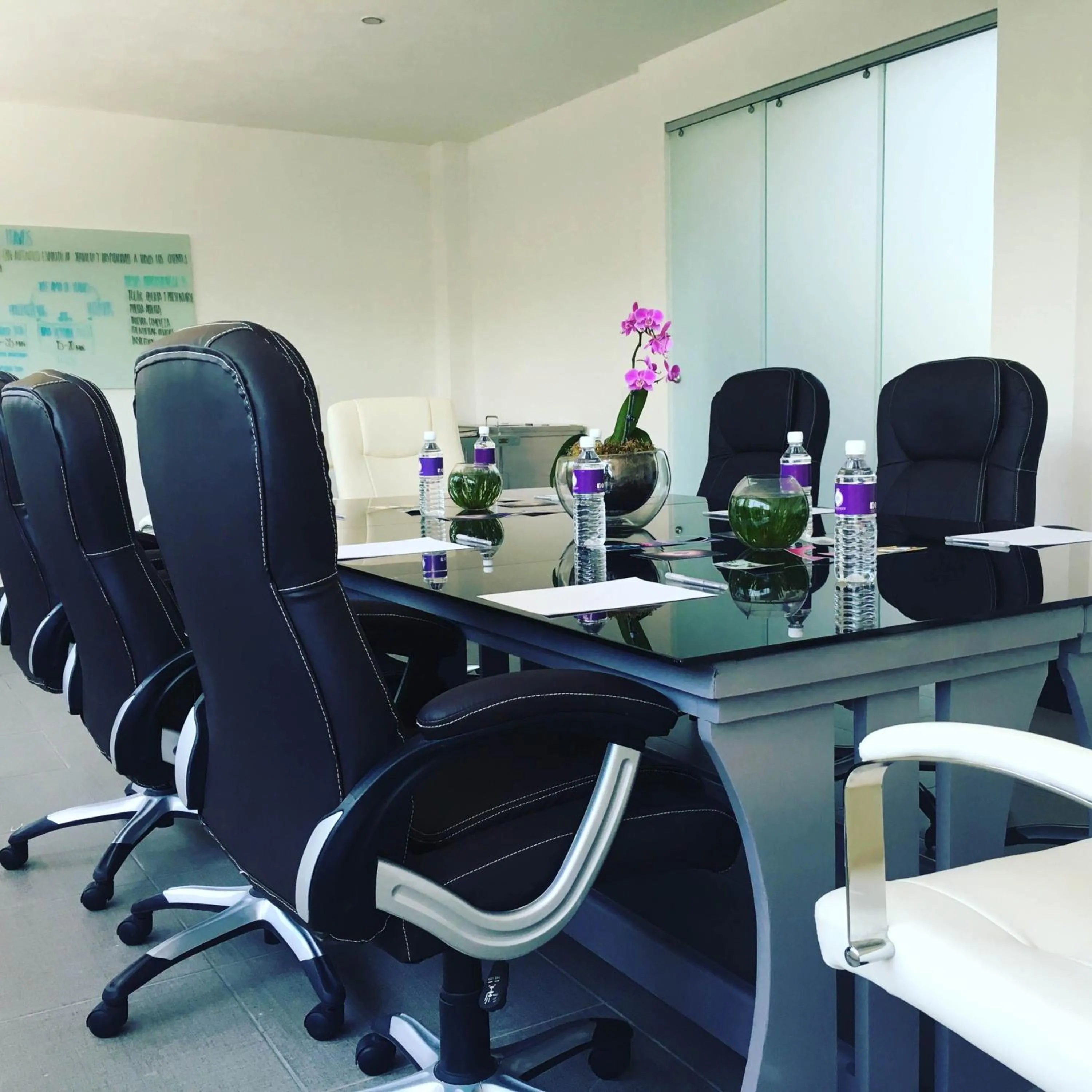 Business facilities in Rancho Macloy Hotel Spa & Social Events