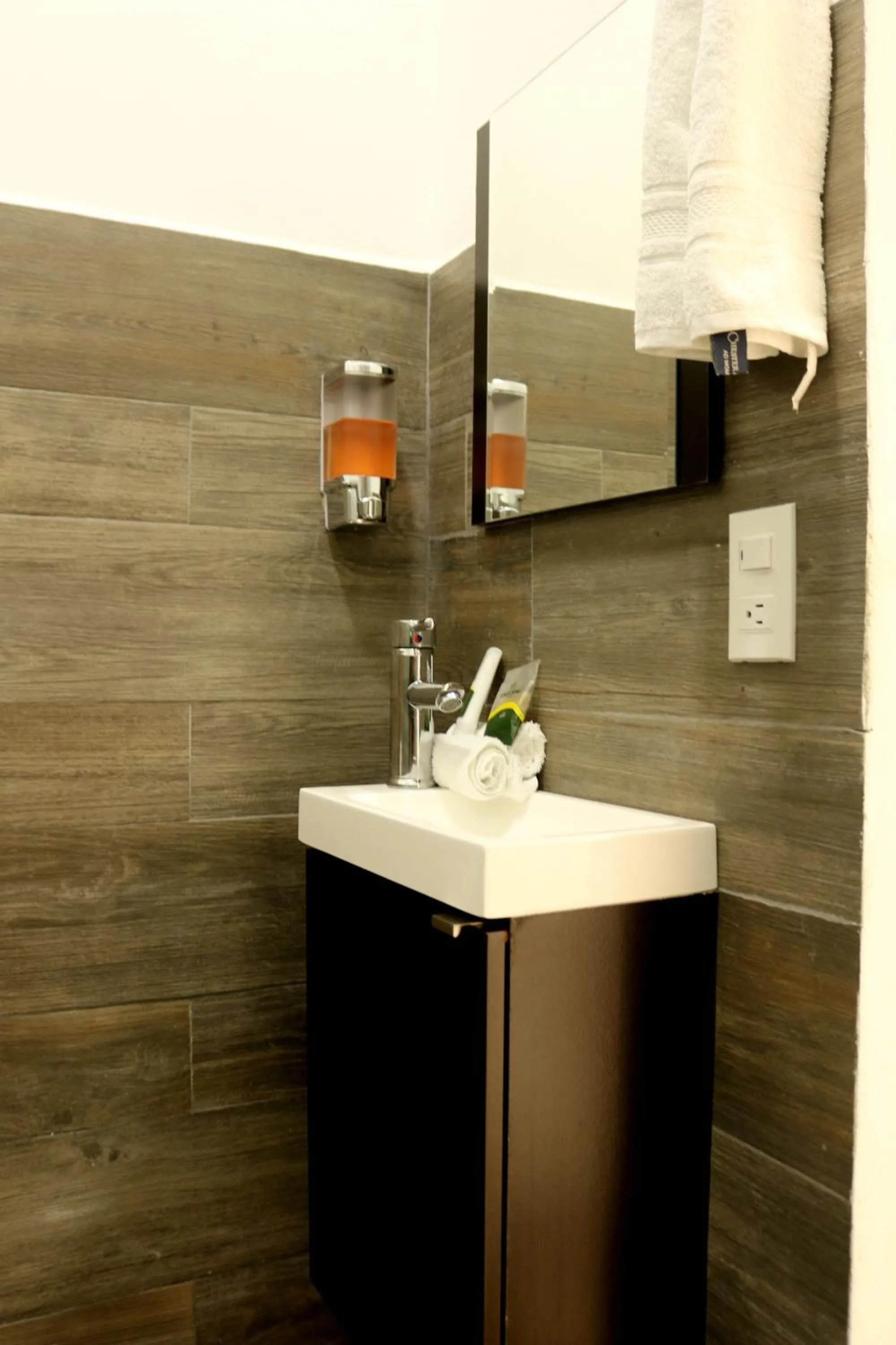 Bathroom in Rancho Macloy Hotel Spa & Social Events