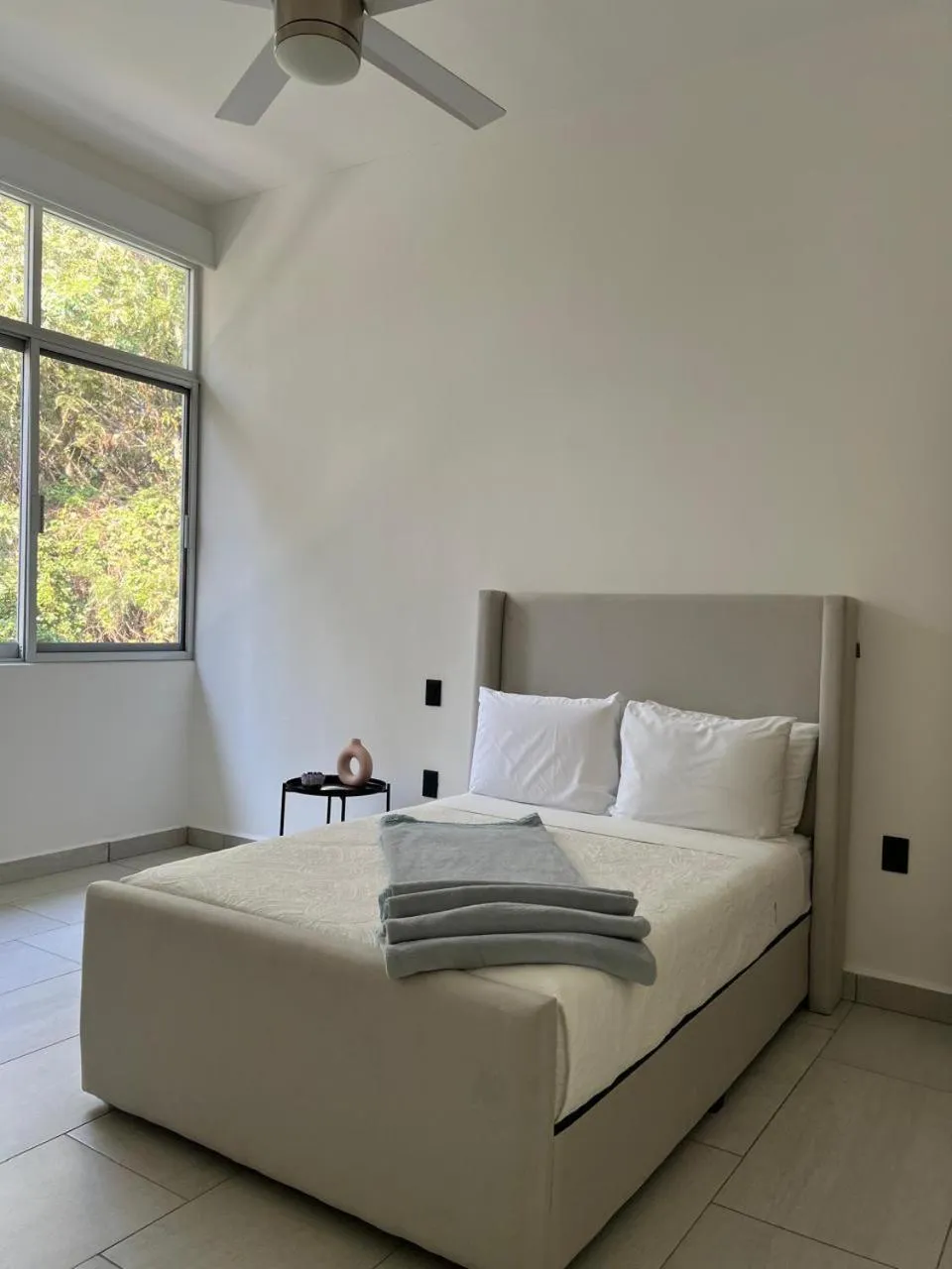 Bedroom, Bed in Rancho Macloy Hotel Spa & Social Events