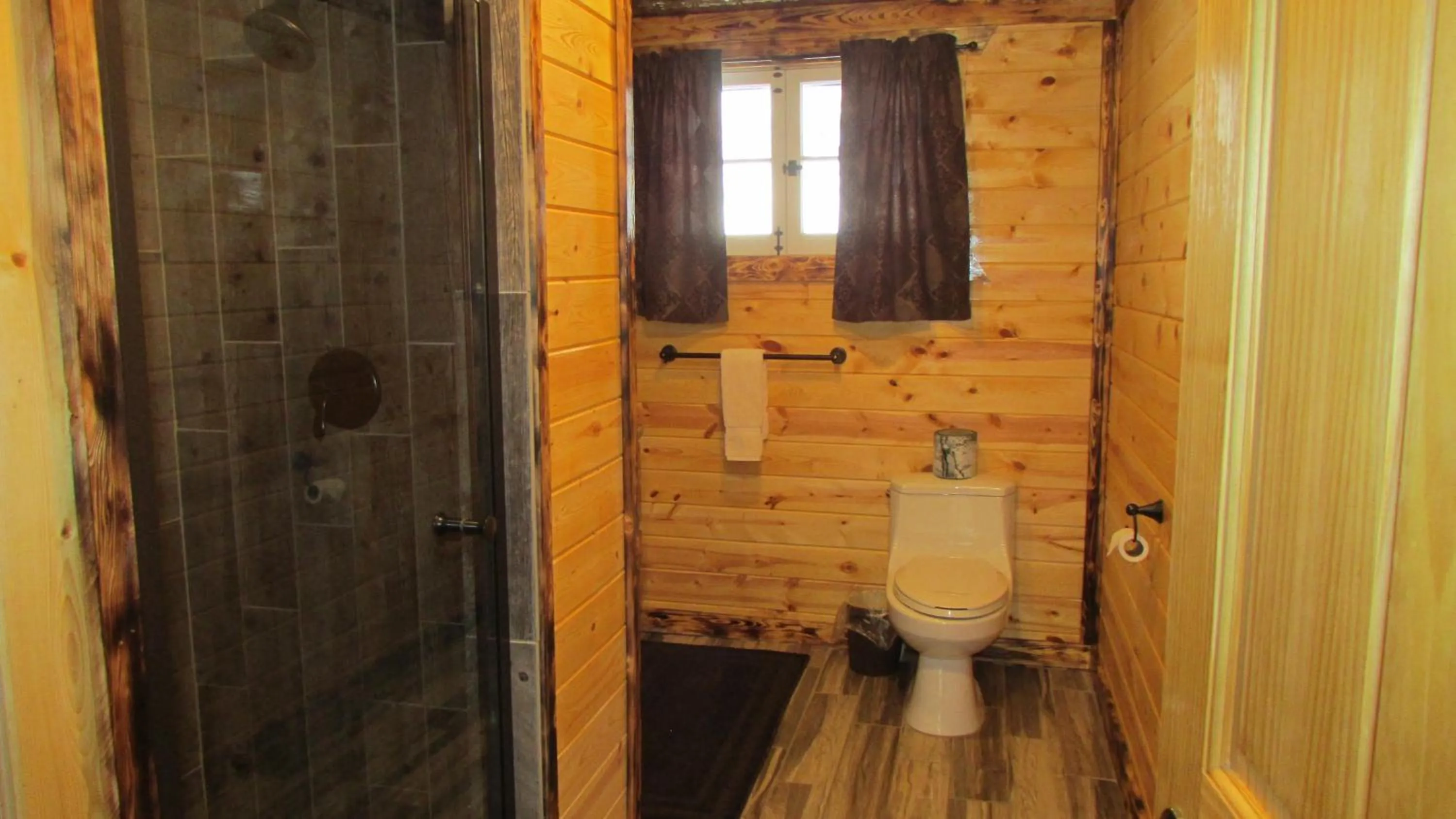 Spearfish Canyon Lodge