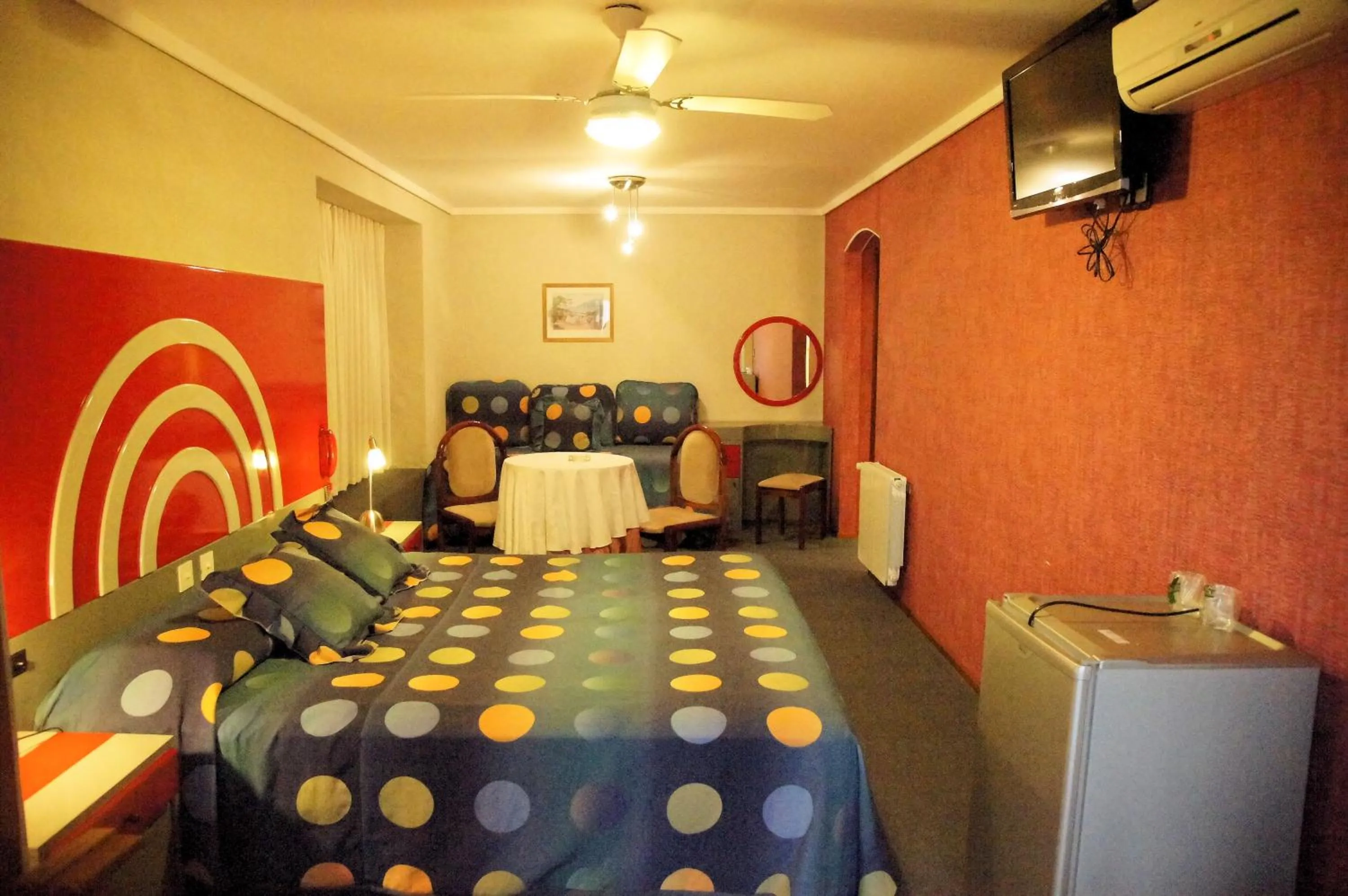 Bed in Hotel Gran International