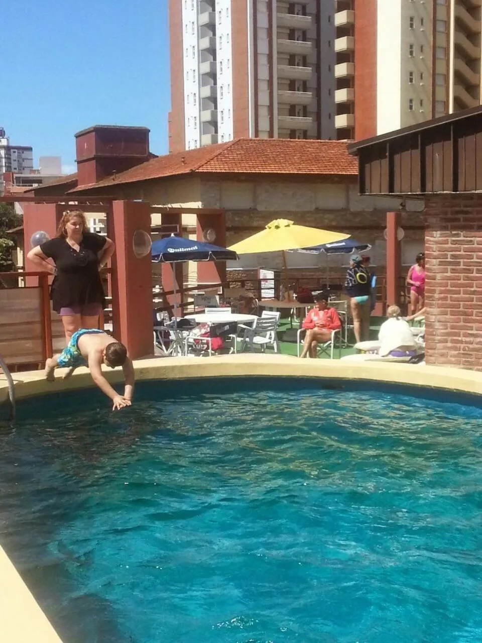 Swimming pool in Hotel Gran International