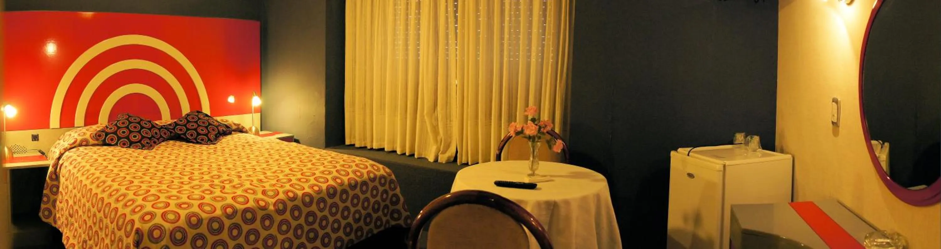 Bed in Hotel Gran International