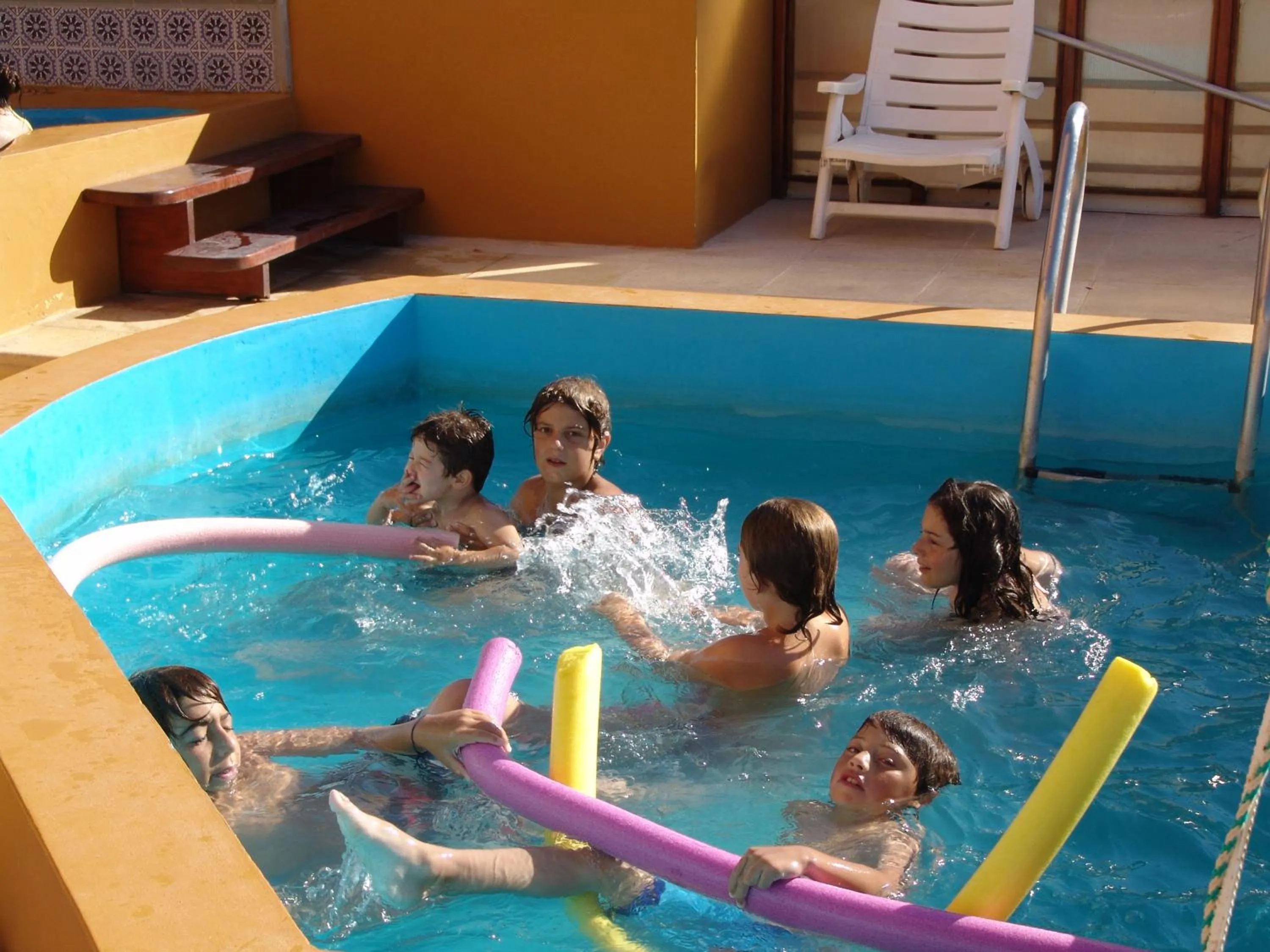 Swimming pool in Hotel Gran International